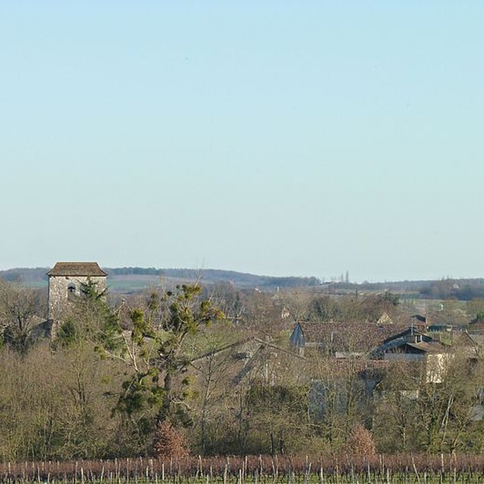 Photo de Eglise Saint-Michel de Lestignac et cimetière