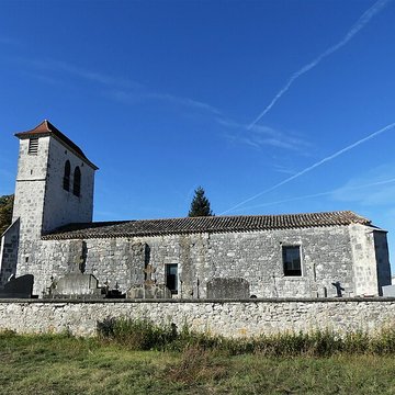 Eglise Saint-Michel de Lestignac et cimetière