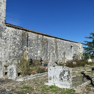 Eglise Saint-Michel de Lestignac et cimetière