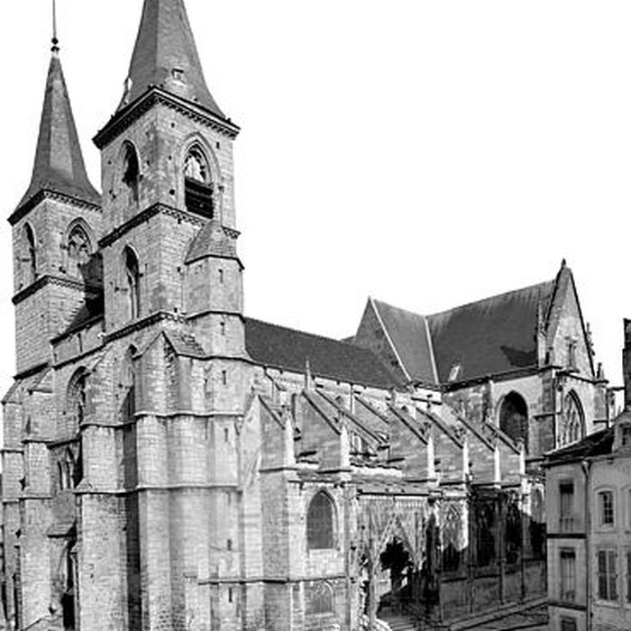 Photo de Basilique Saint-Jean-Baptiste de Chaumont