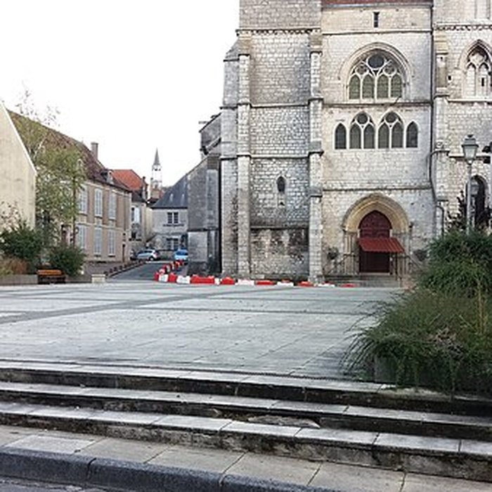 Photo de Basilique Saint-Jean-Baptiste de Chaumont