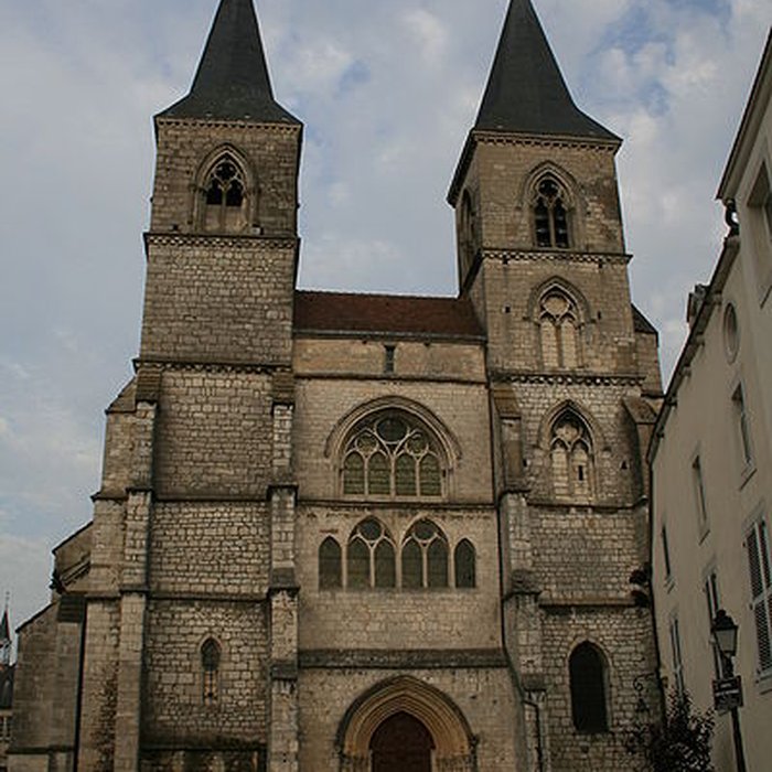 Photo de Basilique Saint-Jean-Baptiste de Chaumont