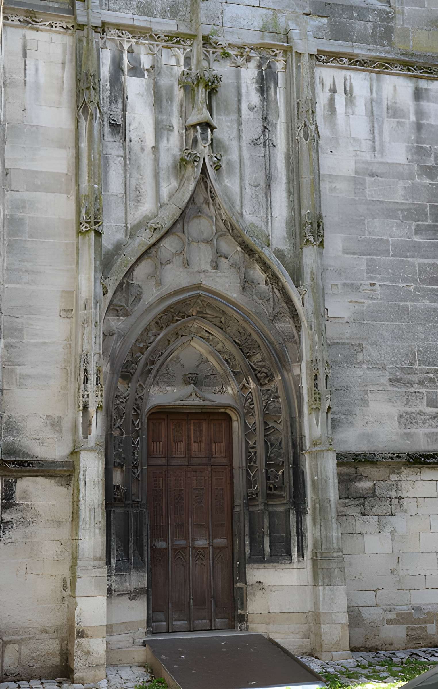 Basilique Saint-Jean-Baptiste de Chaumont