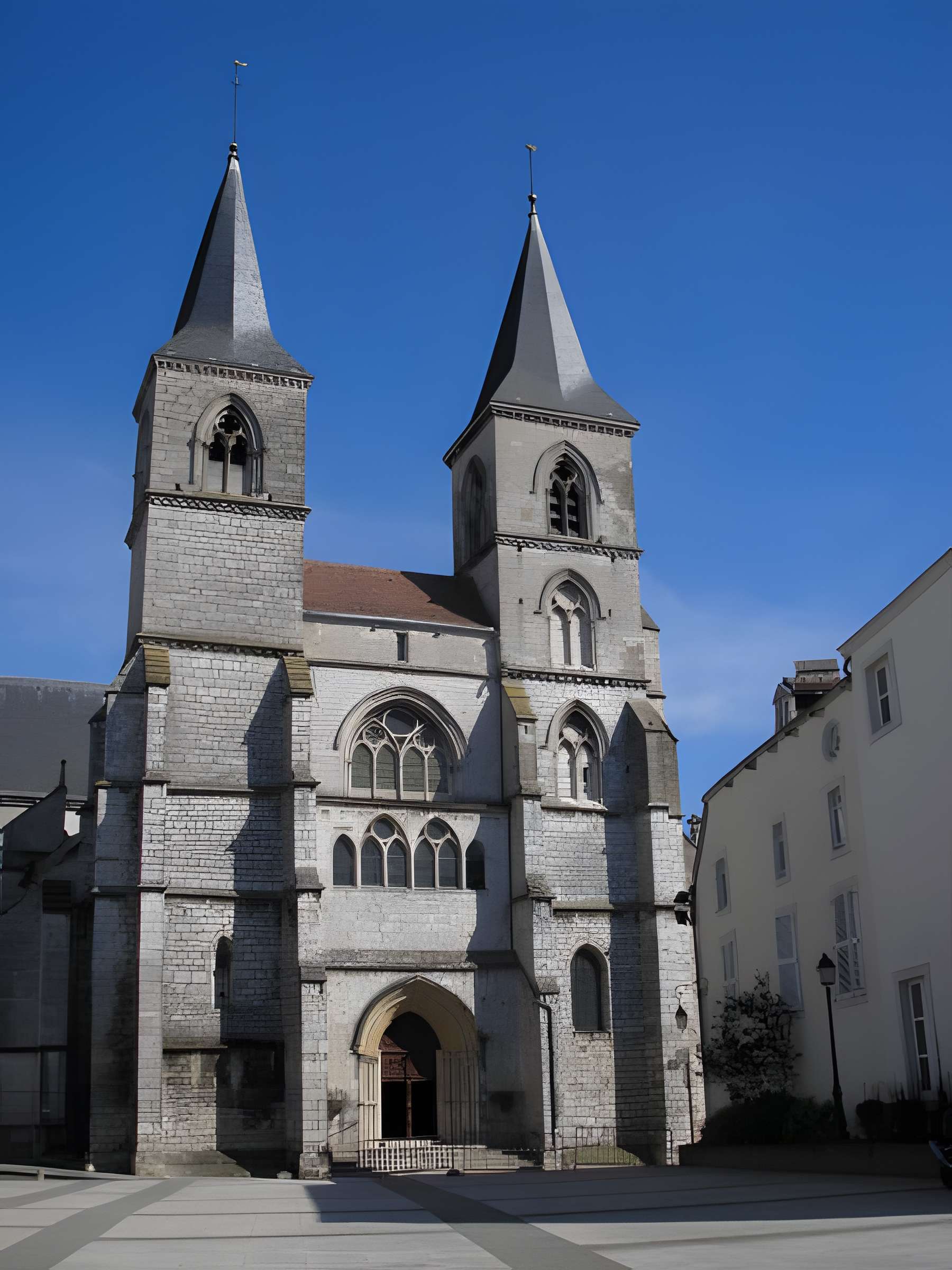 Basilique Saint-Jean-Baptiste de Chaumont