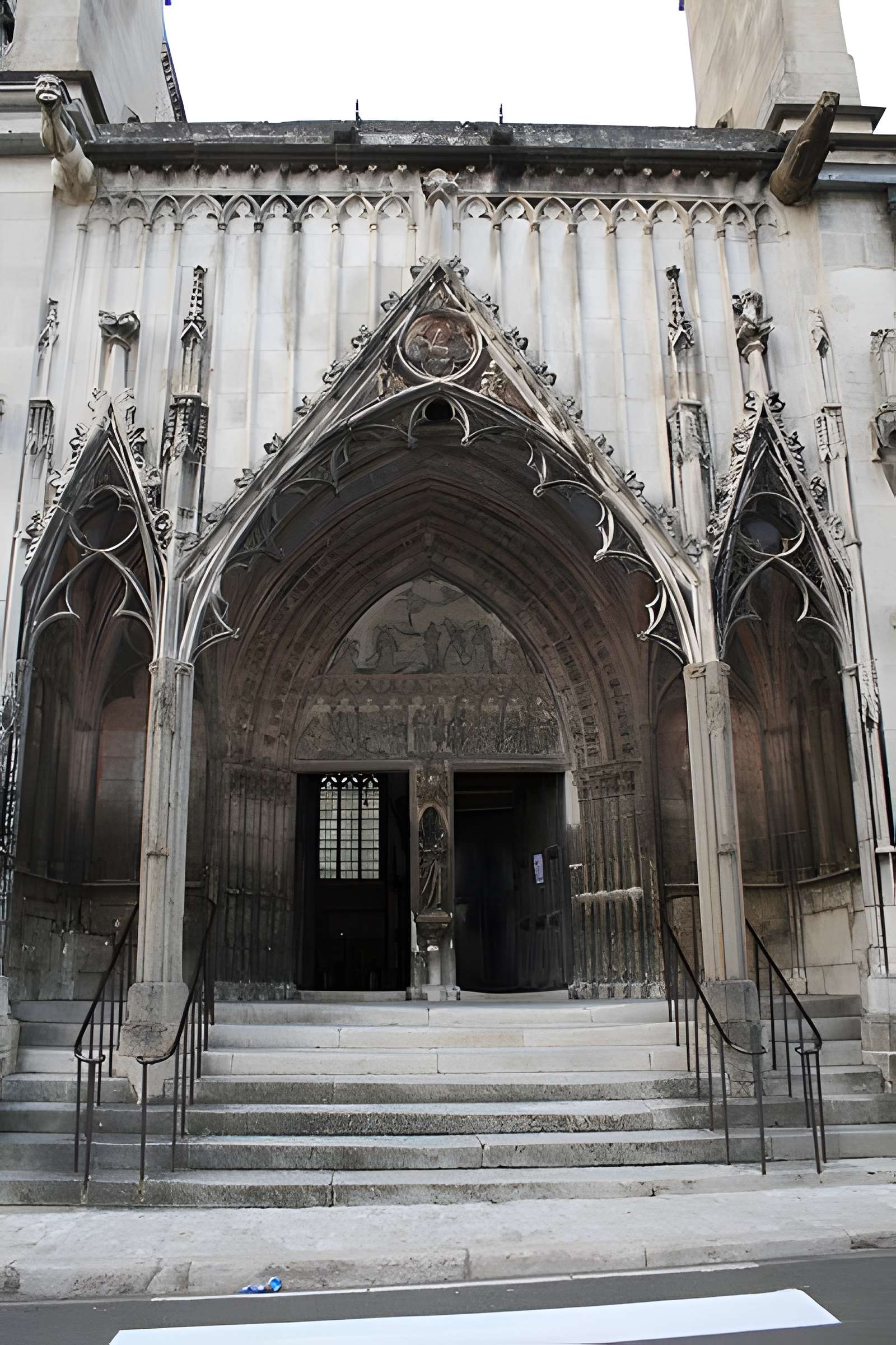 Basilique Saint-Jean-Baptiste de Chaumont
