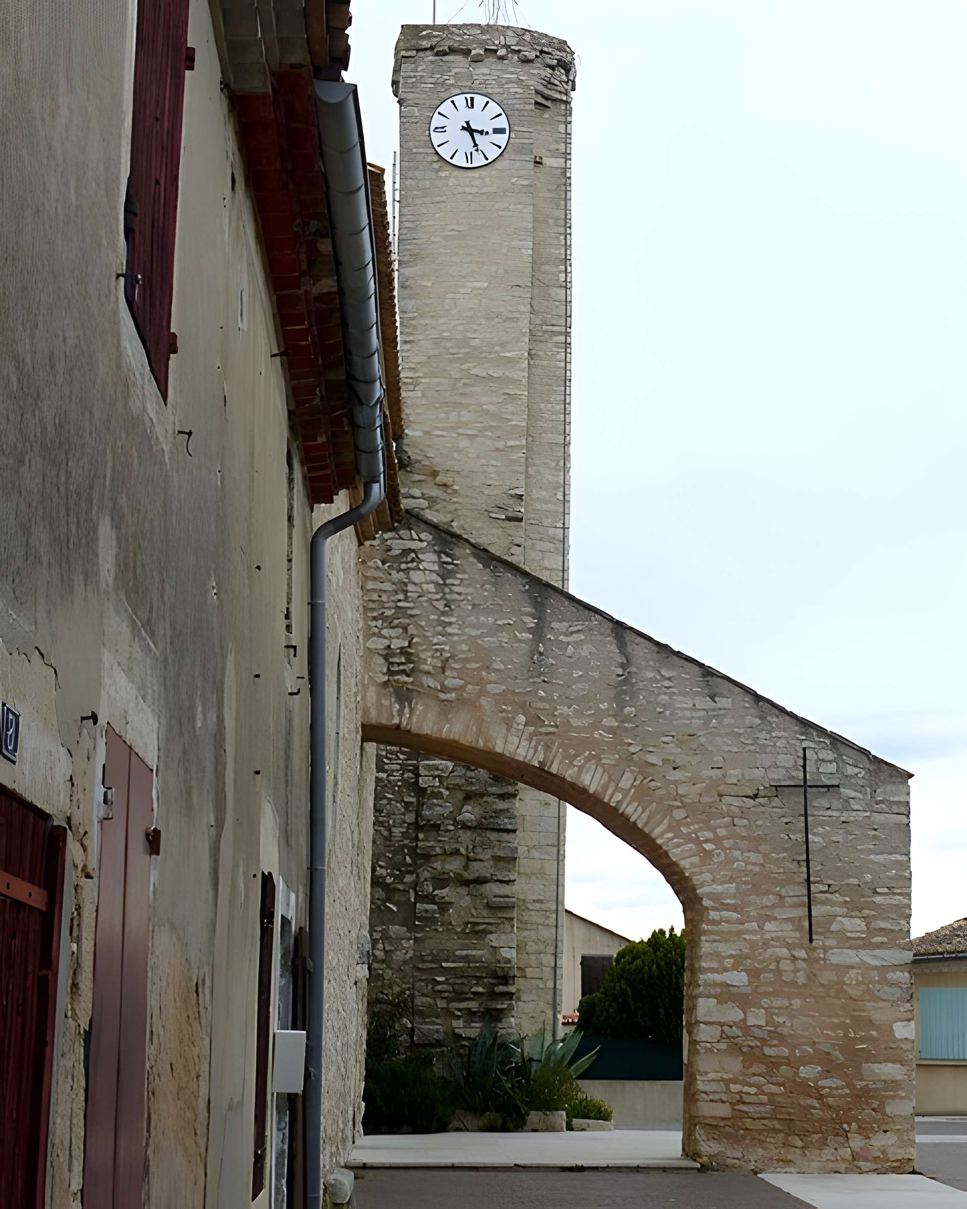 Église Saint-Michel de Poulx