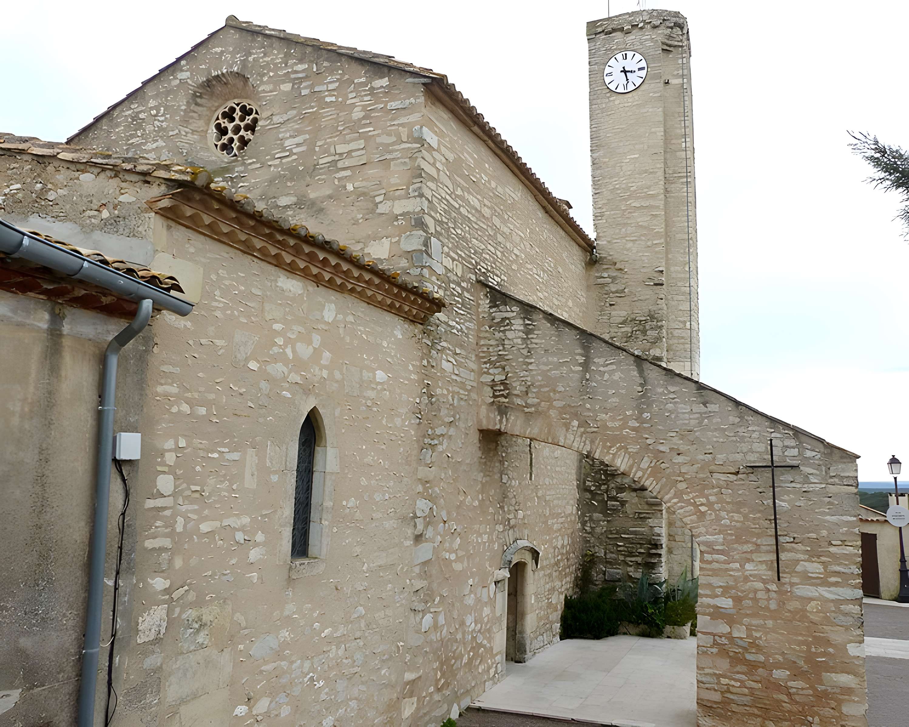 Église Saint-Michel de Poulx
