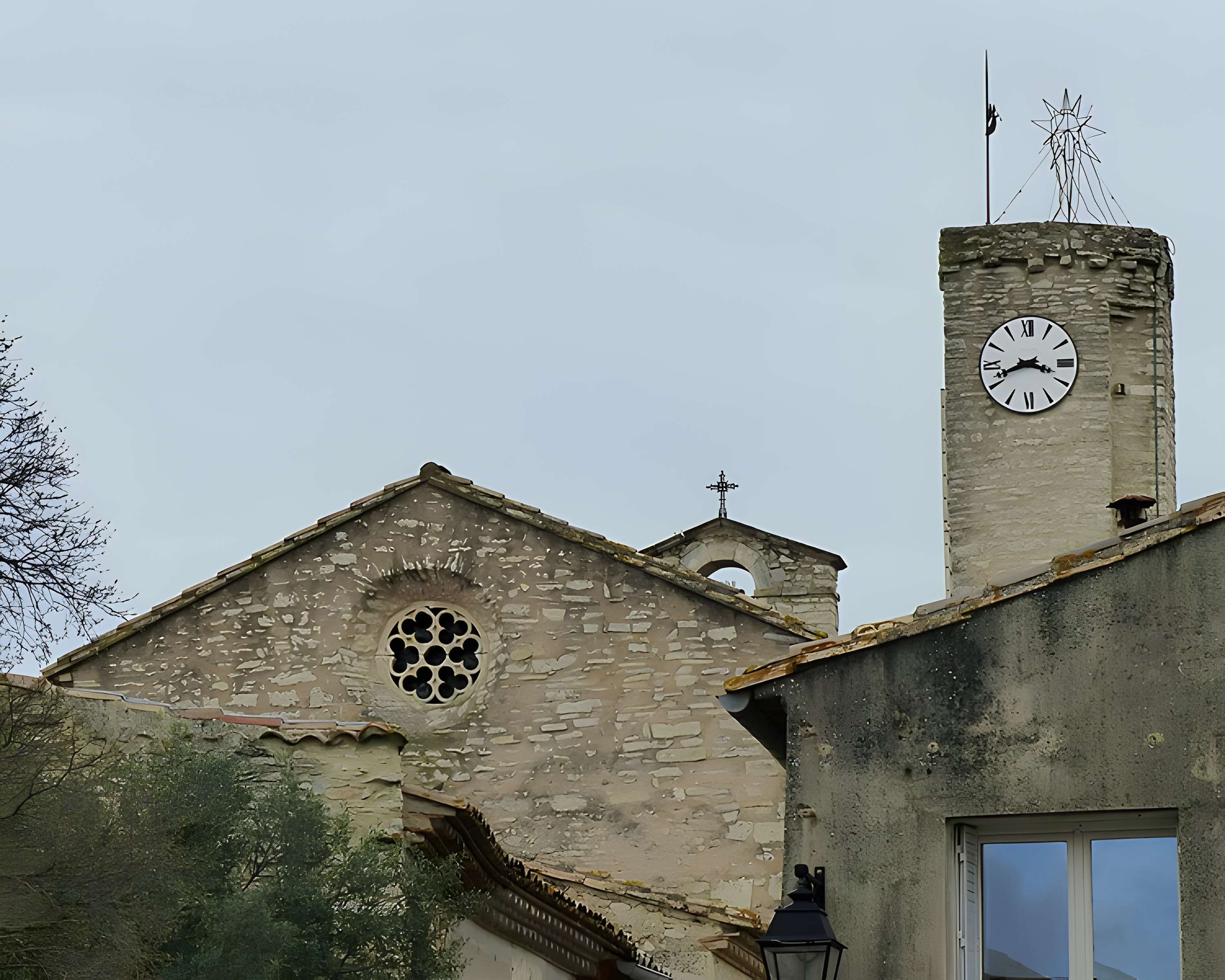 Église Saint-Michel de Poulx