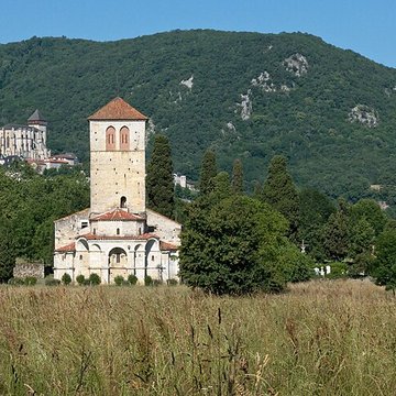 Basilique Saint-Just de Valcabrère