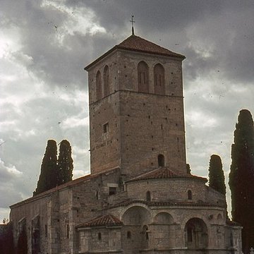 Basilique Saint-Just de Valcabrère