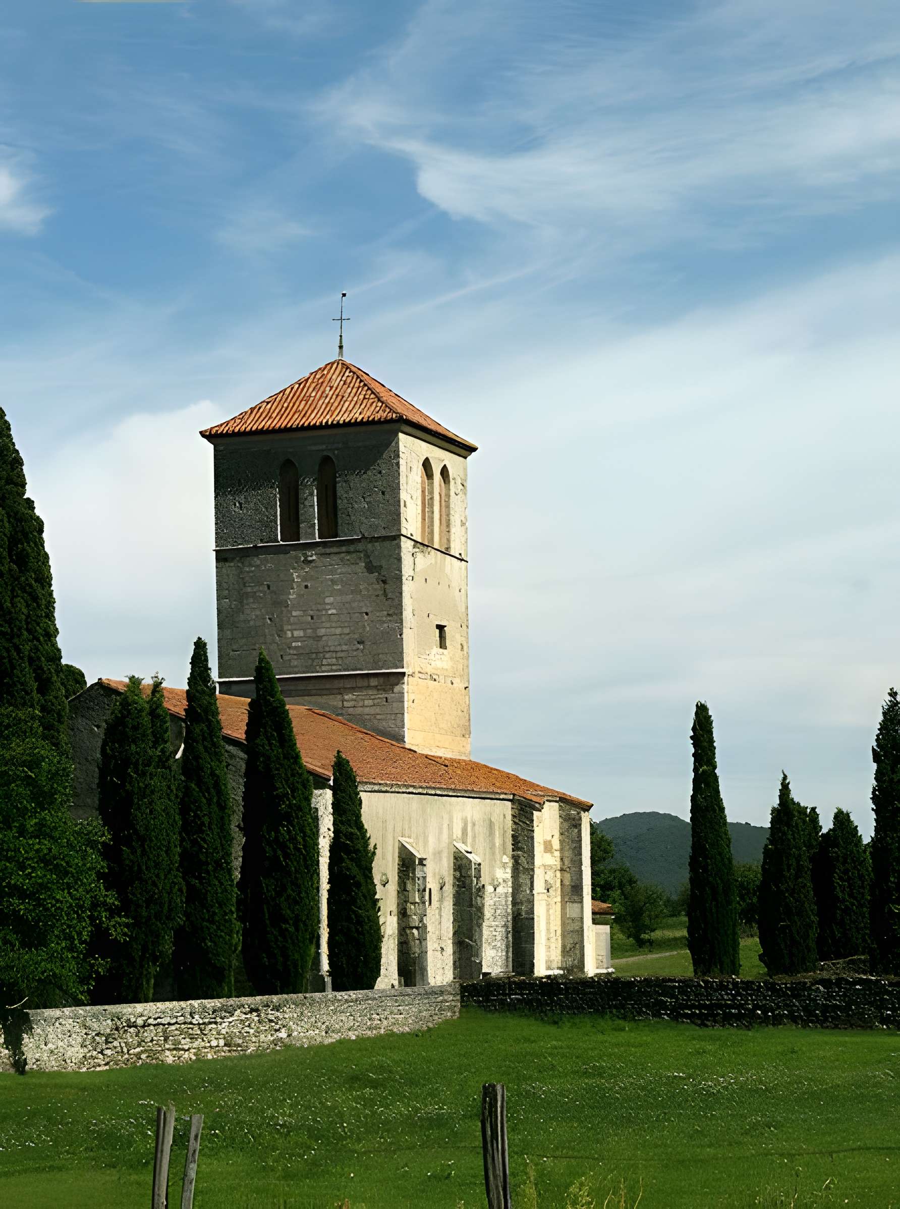 Basilique Saint-Just de Valcabrère