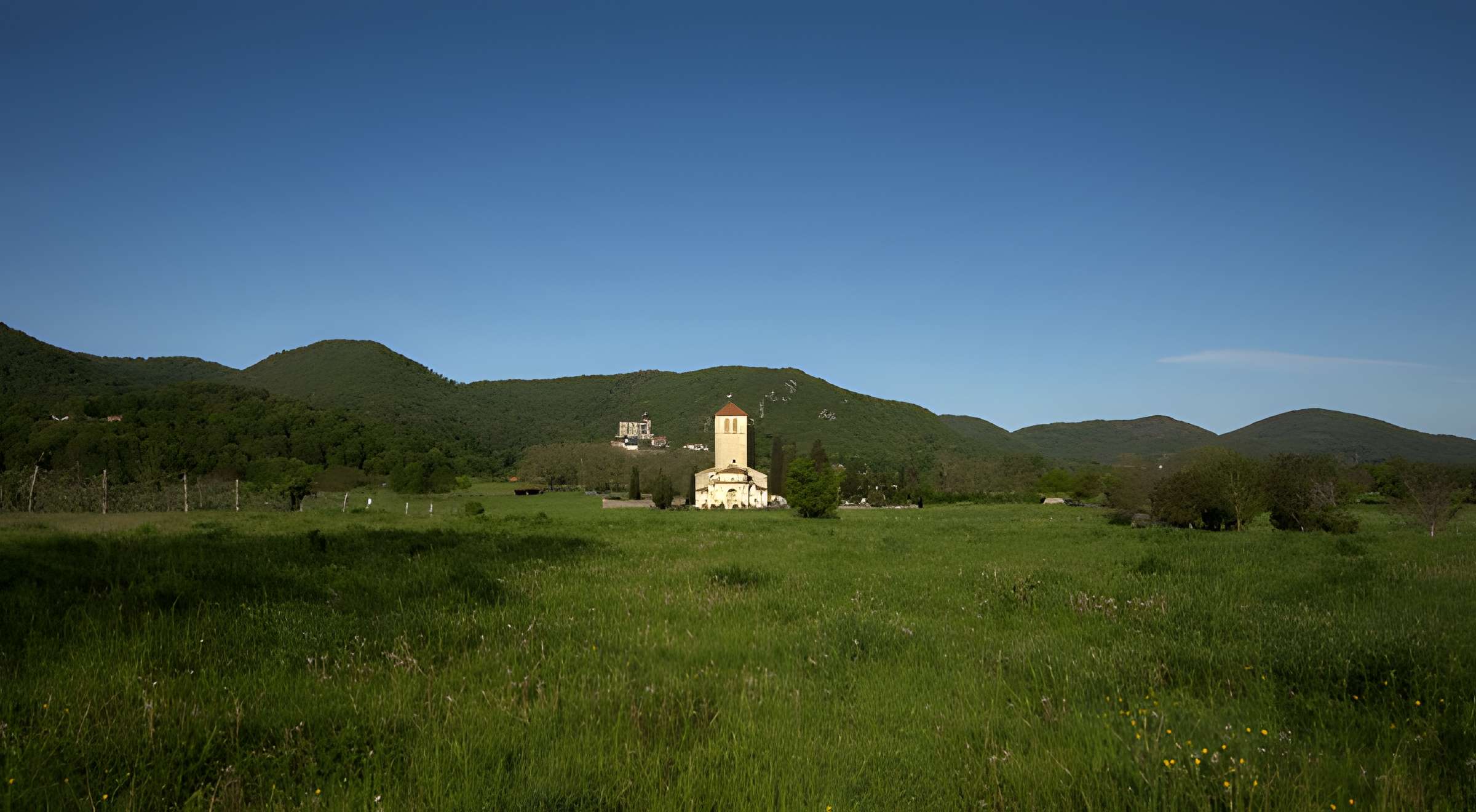 Basilique Saint-Just de Valcabrère