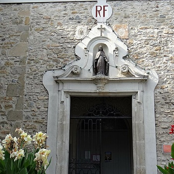 Photo de Église Saint-Michel dEspéraza