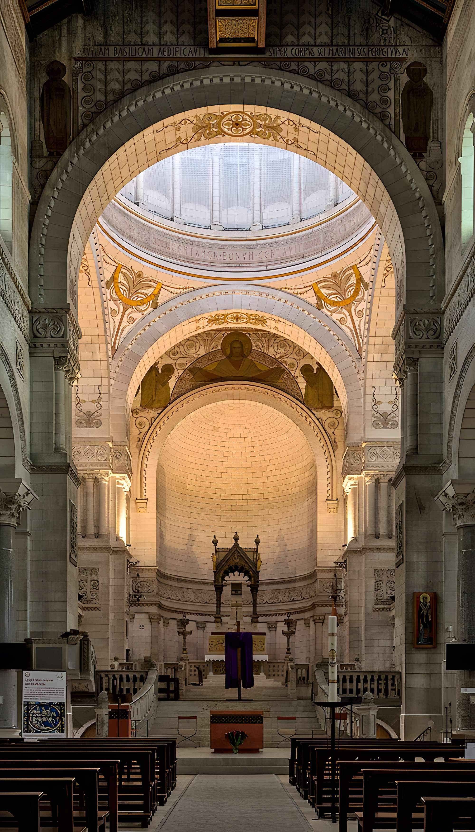 Basilique Saint-Martin de Tours