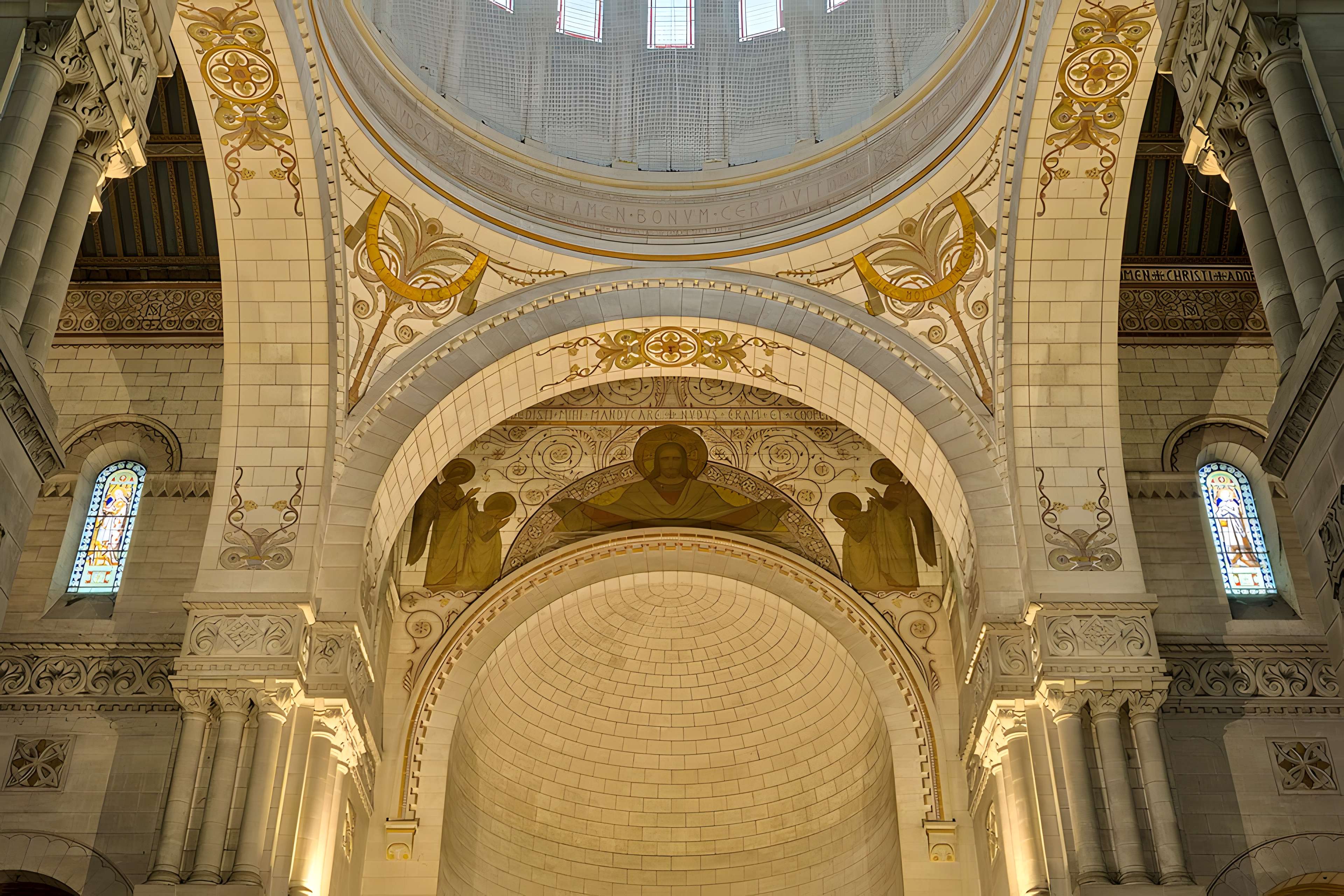 Basilique Saint-Martin de Tours