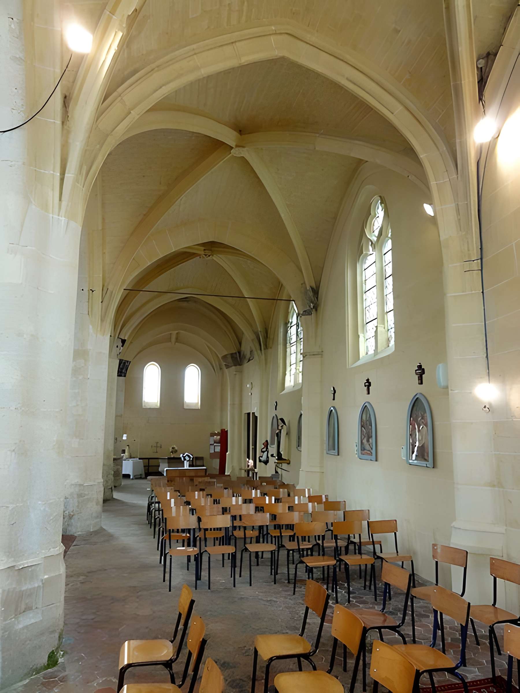 Église Saint-Michel du Mesnil-en-Thelle