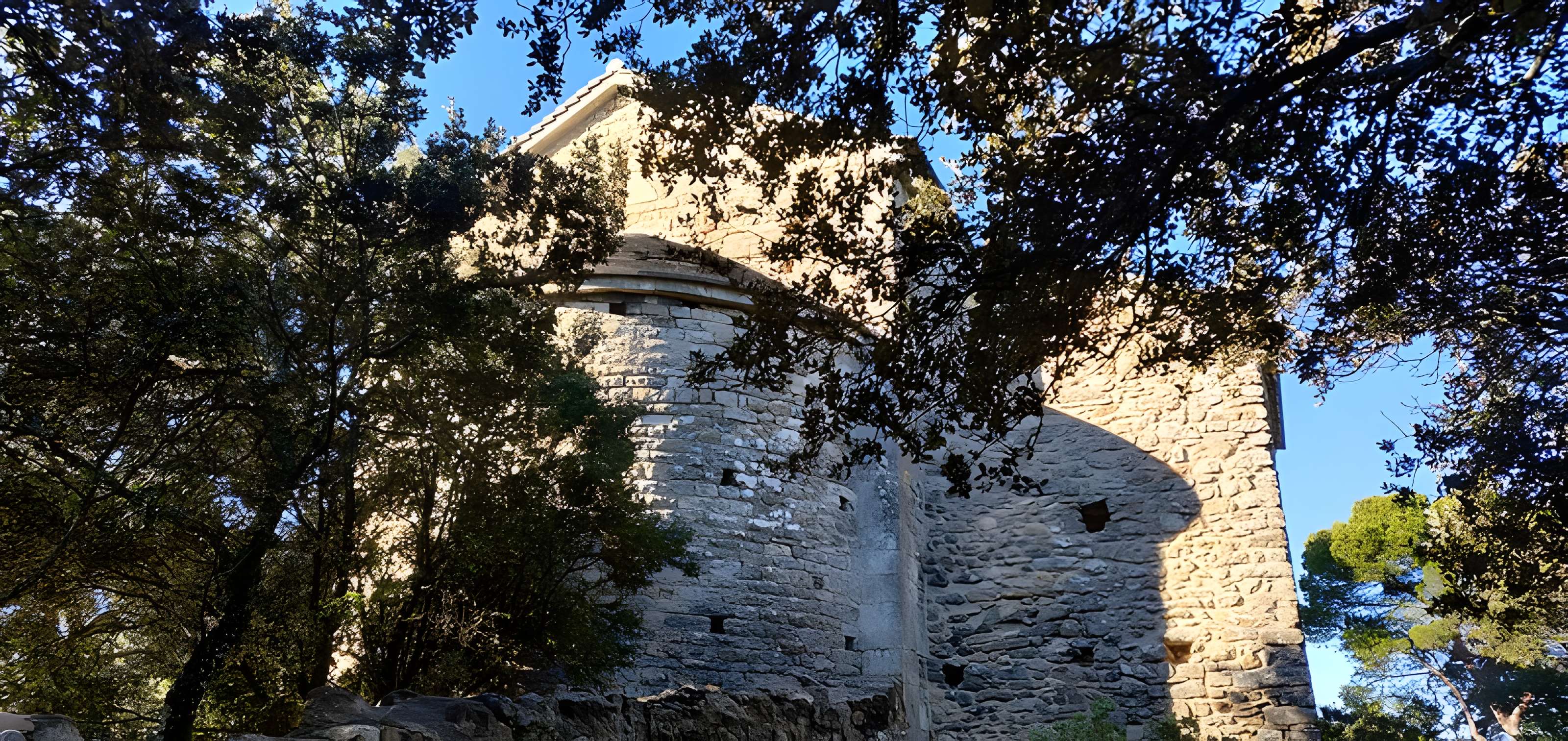 Église Saint-Michel d'Uchaux