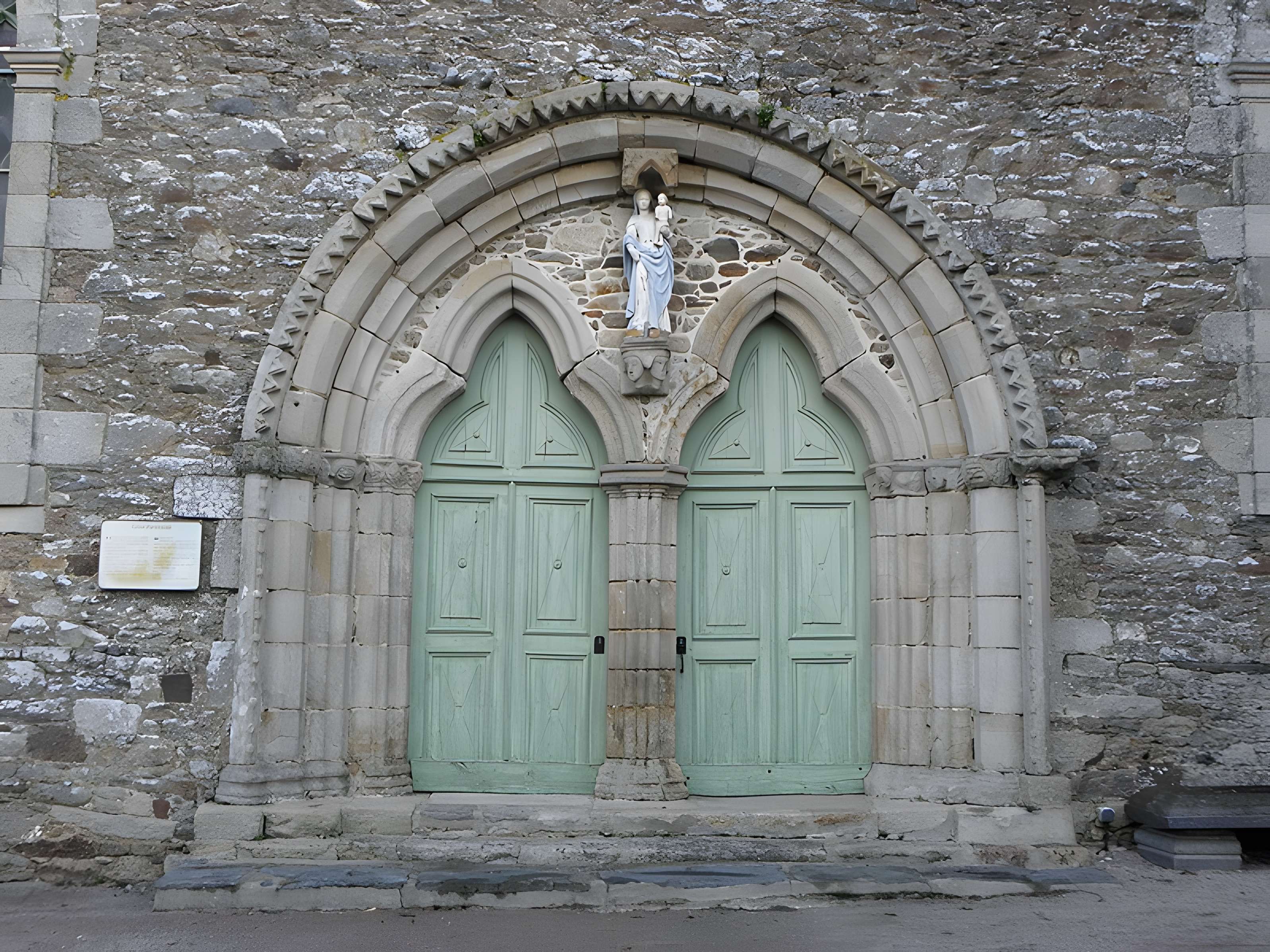 Église Saint-Nicodème de Bourseul