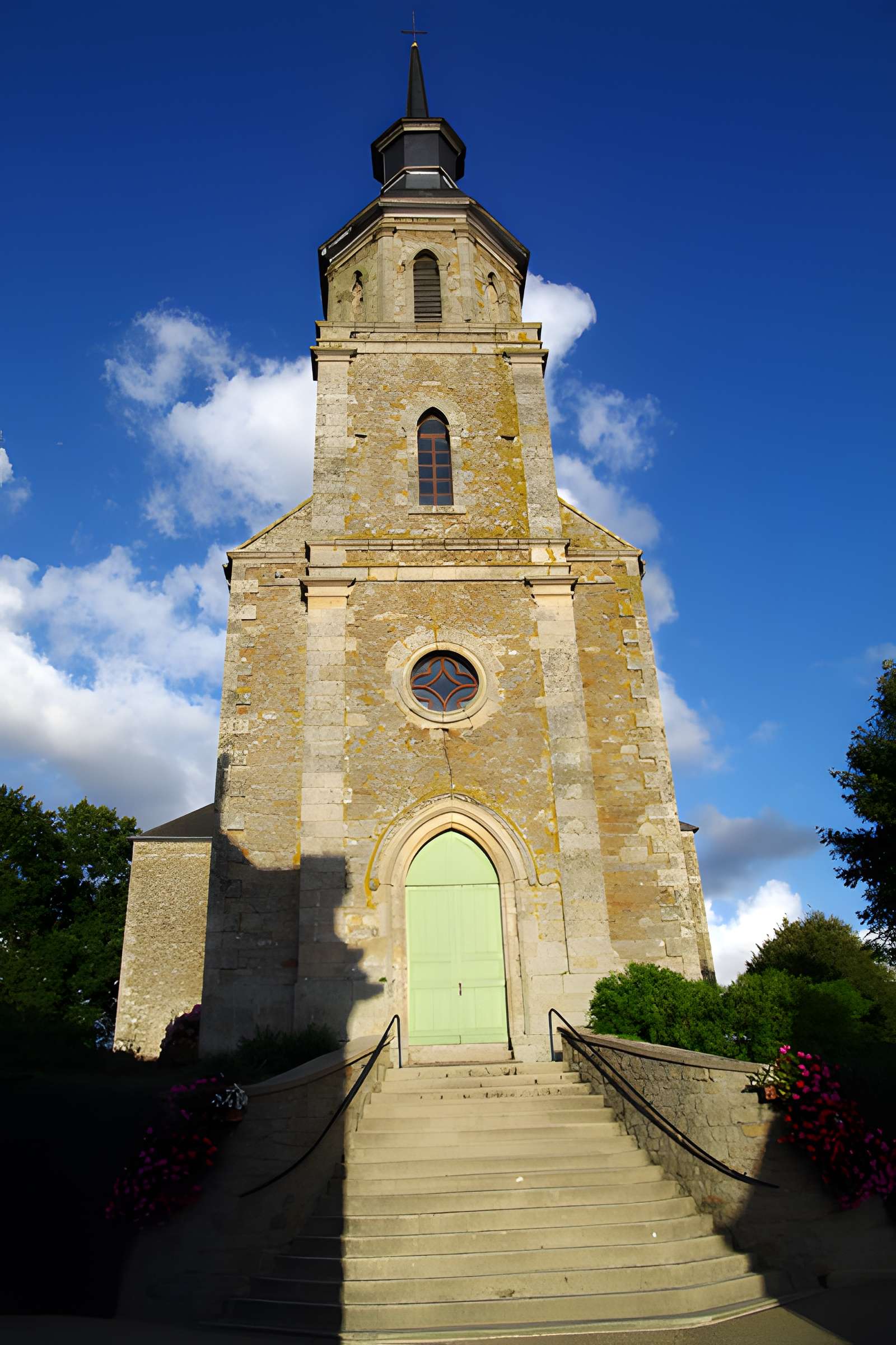Église Saint-Nicodème de Bourseul 