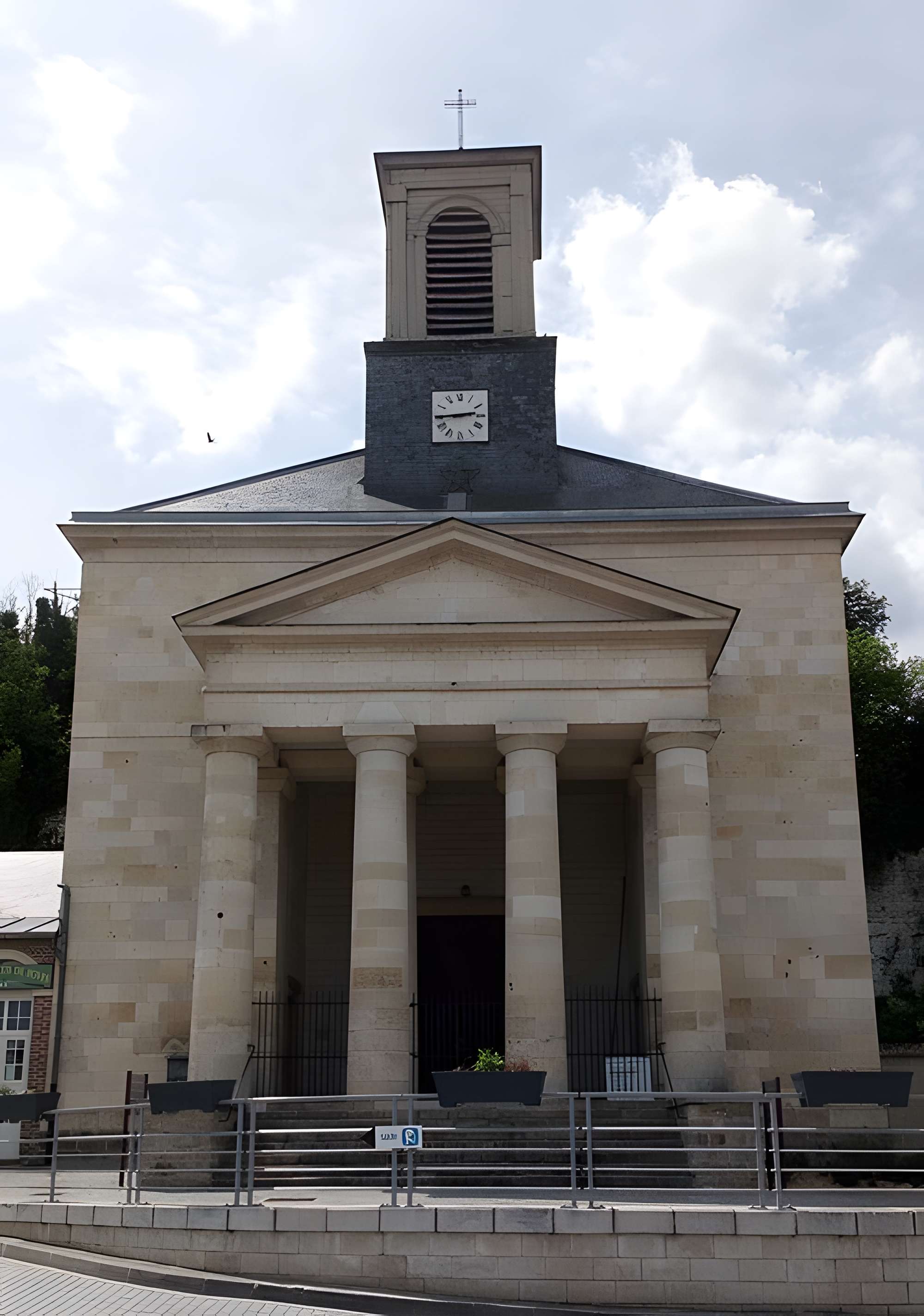 Église Saint-Nicolas de Boves