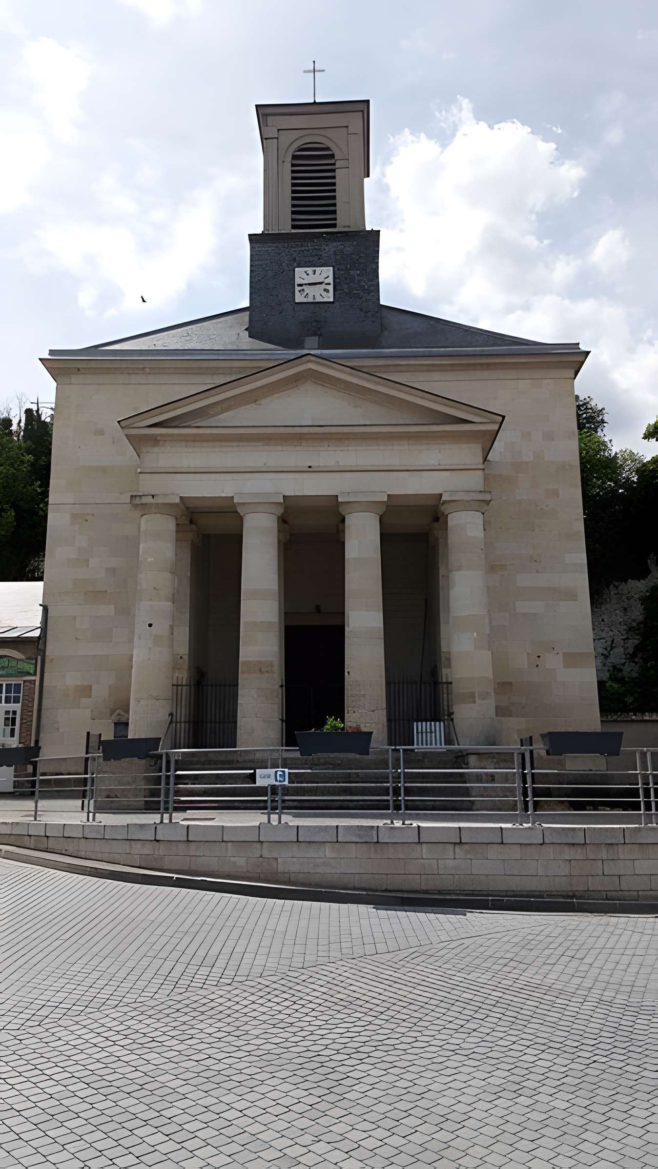 Église Saint-Nicolas de Boves