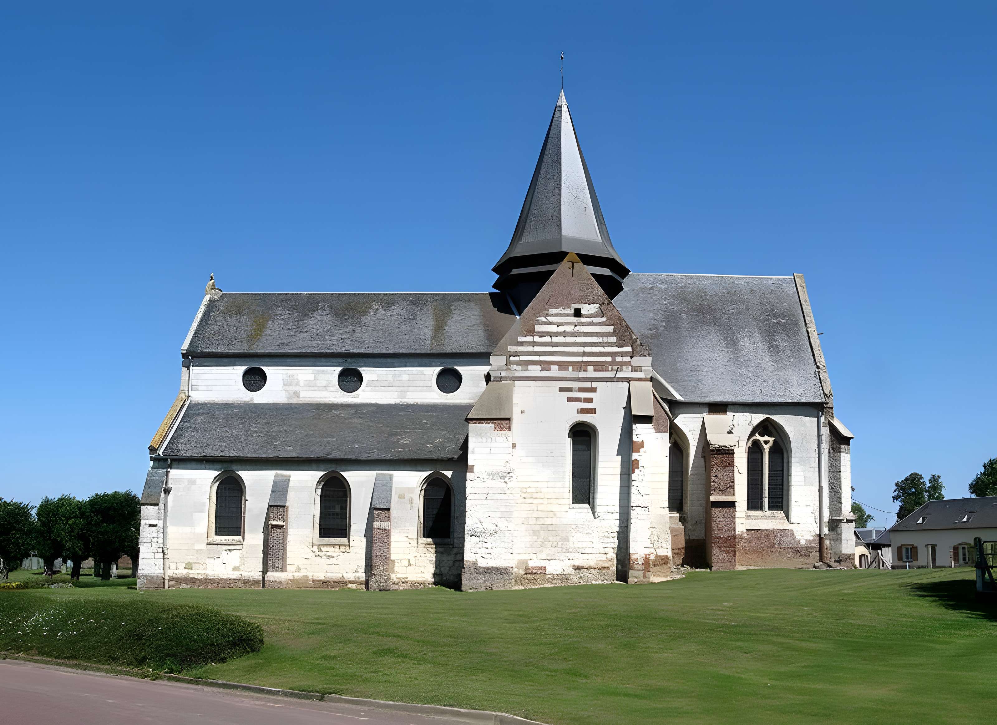 Église Saint-Nicolas de Camps-en-Amiénois 
