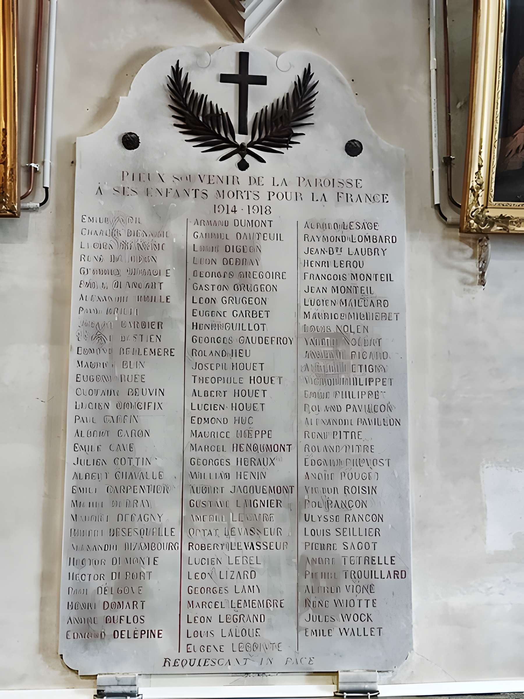 Église Saint-Nicolas de Crèvecoeur-le-Grand