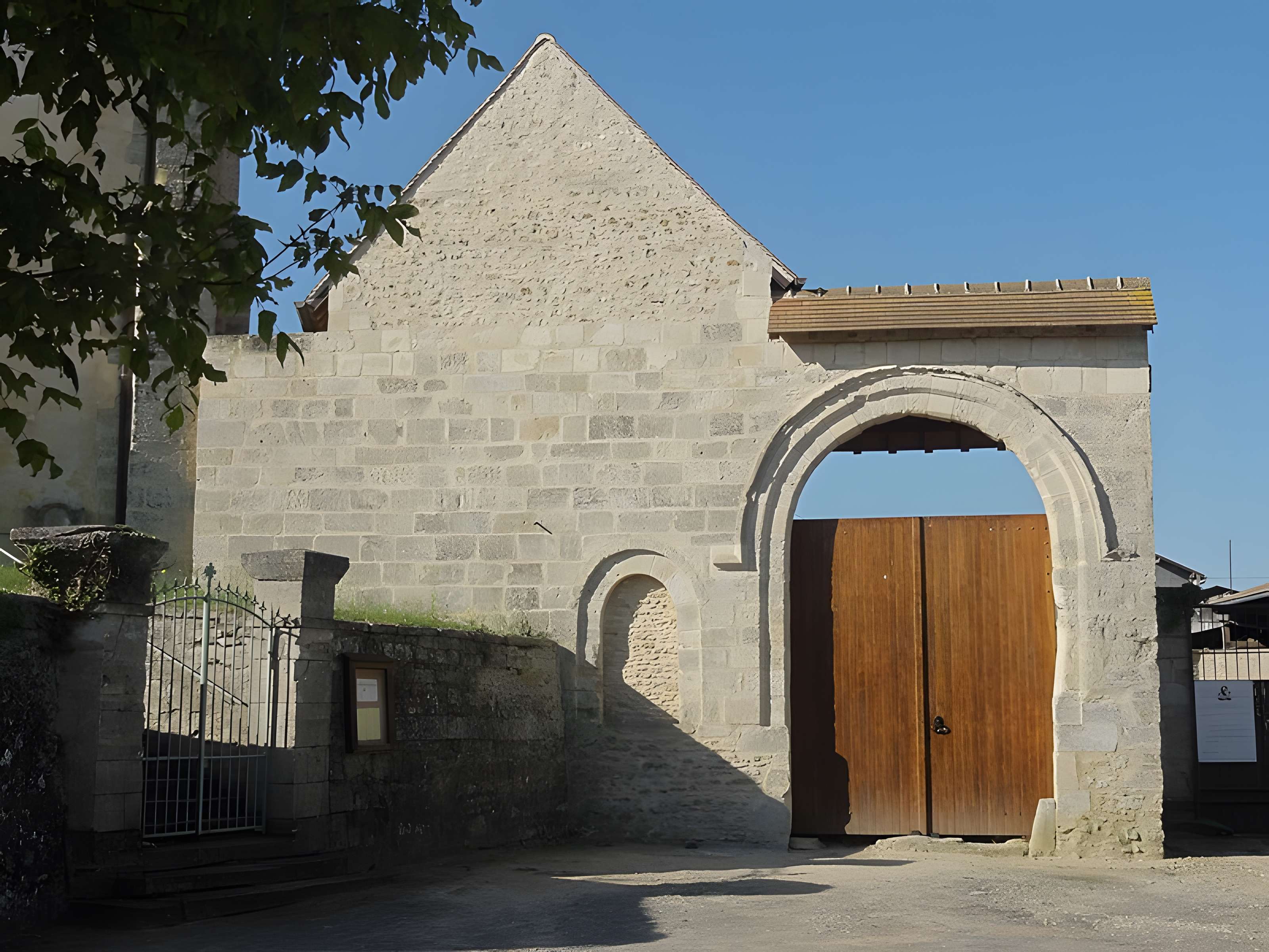Église Saint-Nicolas de La Chapelle-en-Vexin