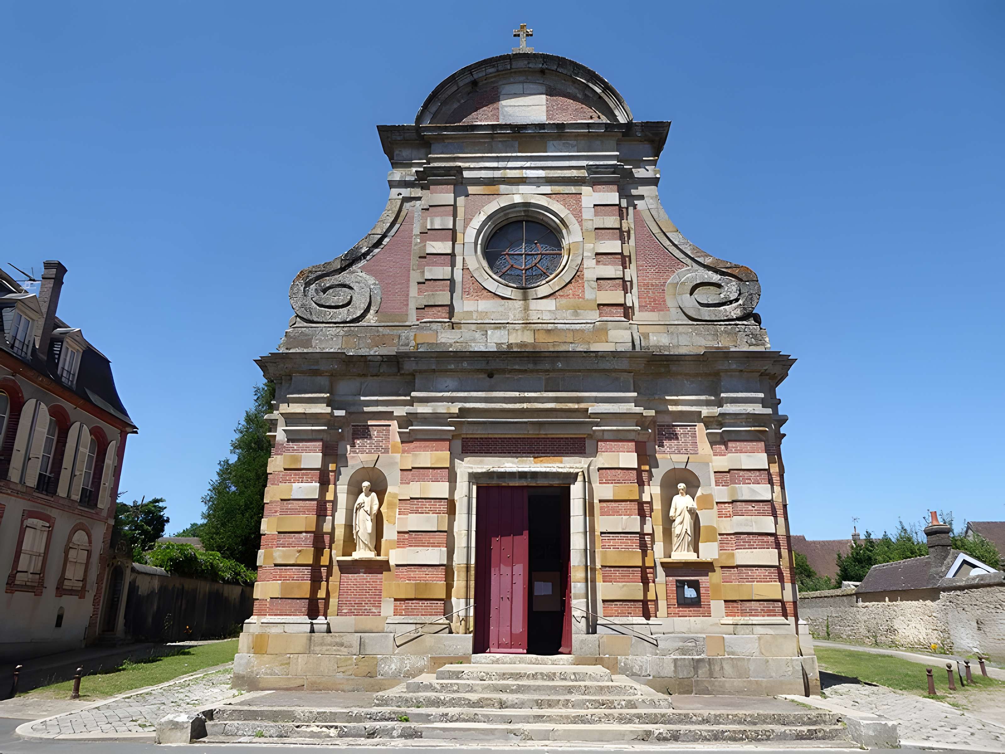 Église Saint-Nicolas de La Ferté-Vidame