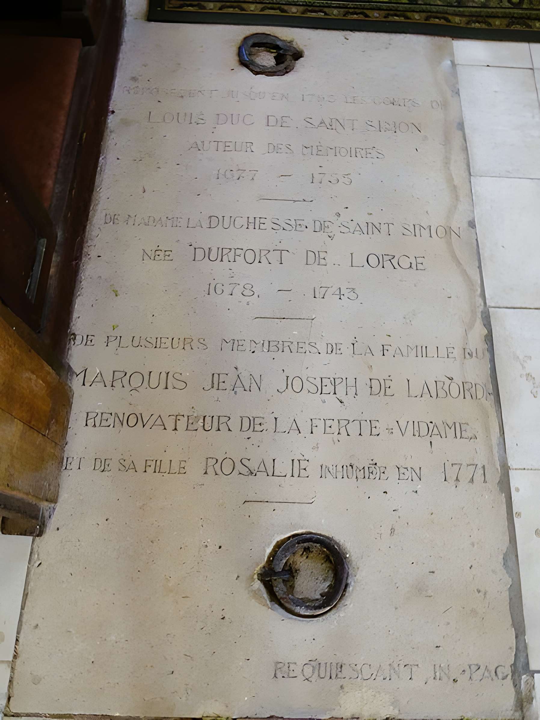 Église Saint-Nicolas de La Ferté-Vidame