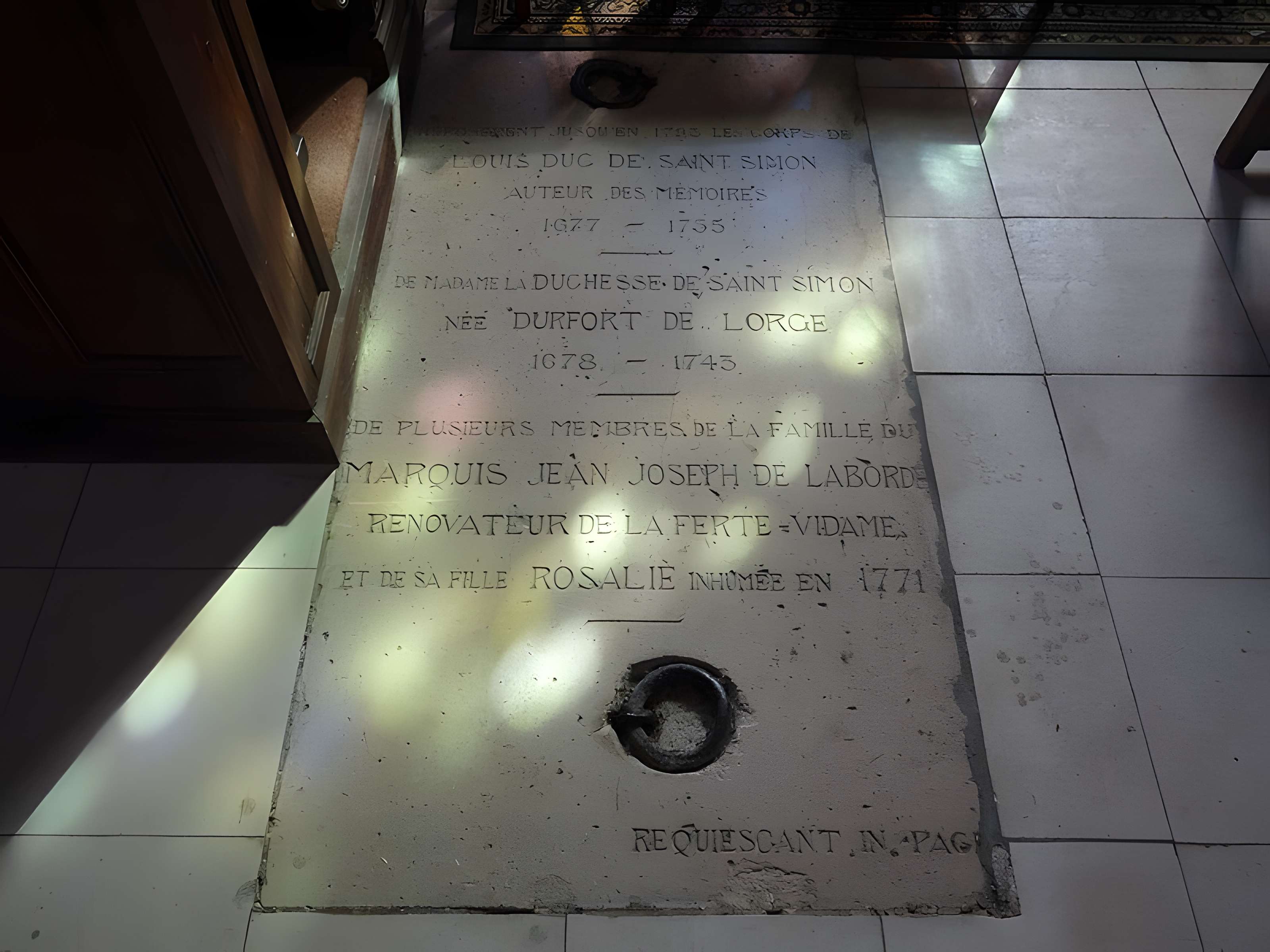 Église Saint-Nicolas de La Ferté-Vidame