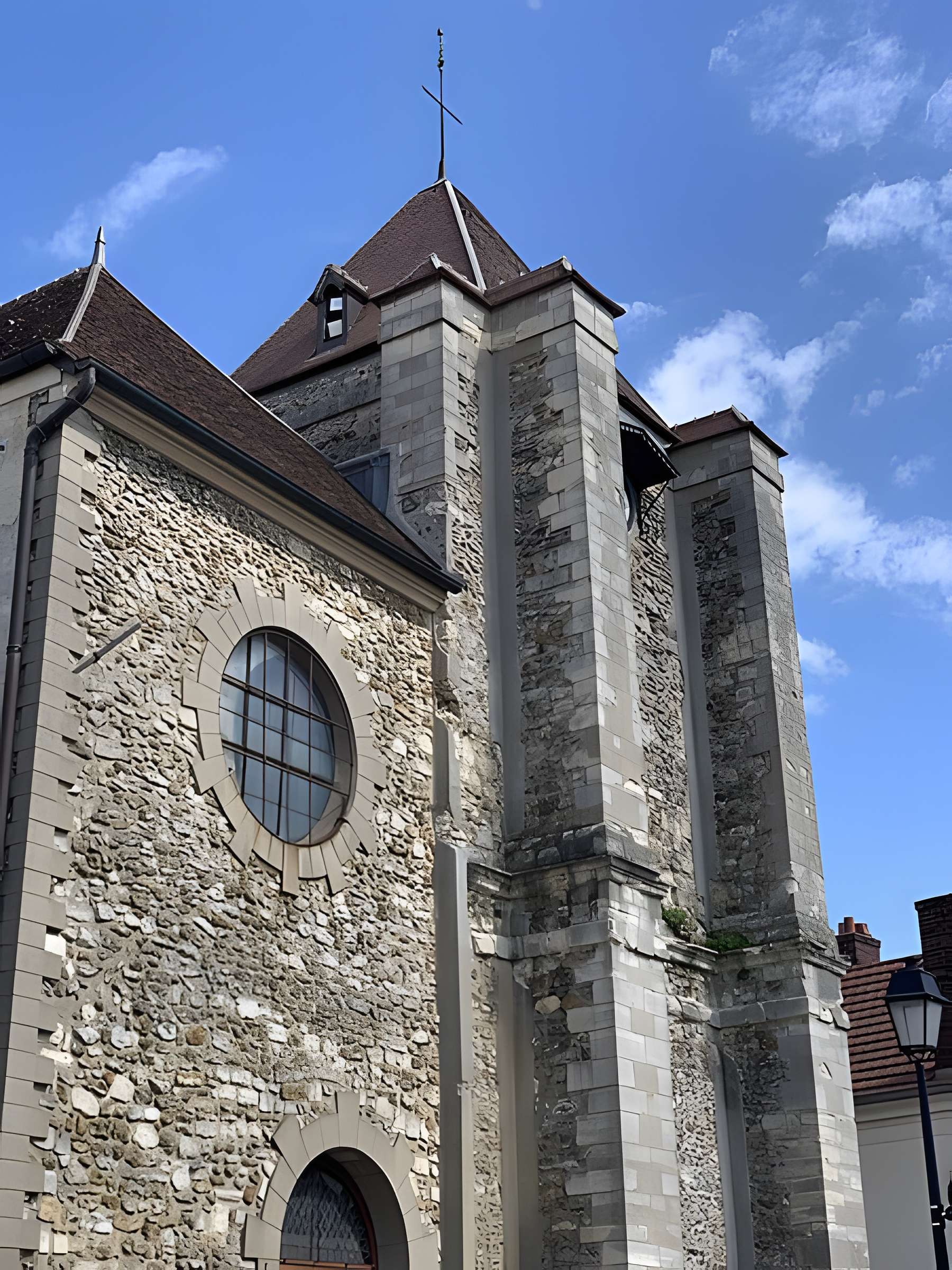 Église Saint-Nicolas de La Queue-en-Brie