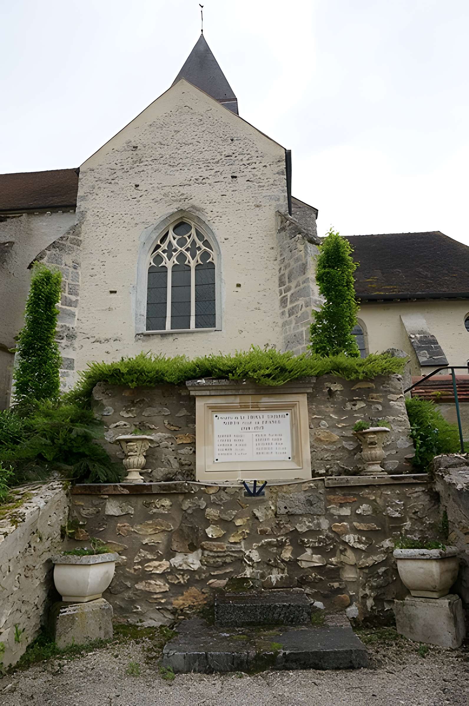 Église Saint-Nicolas de Le Thoult-Trosnay