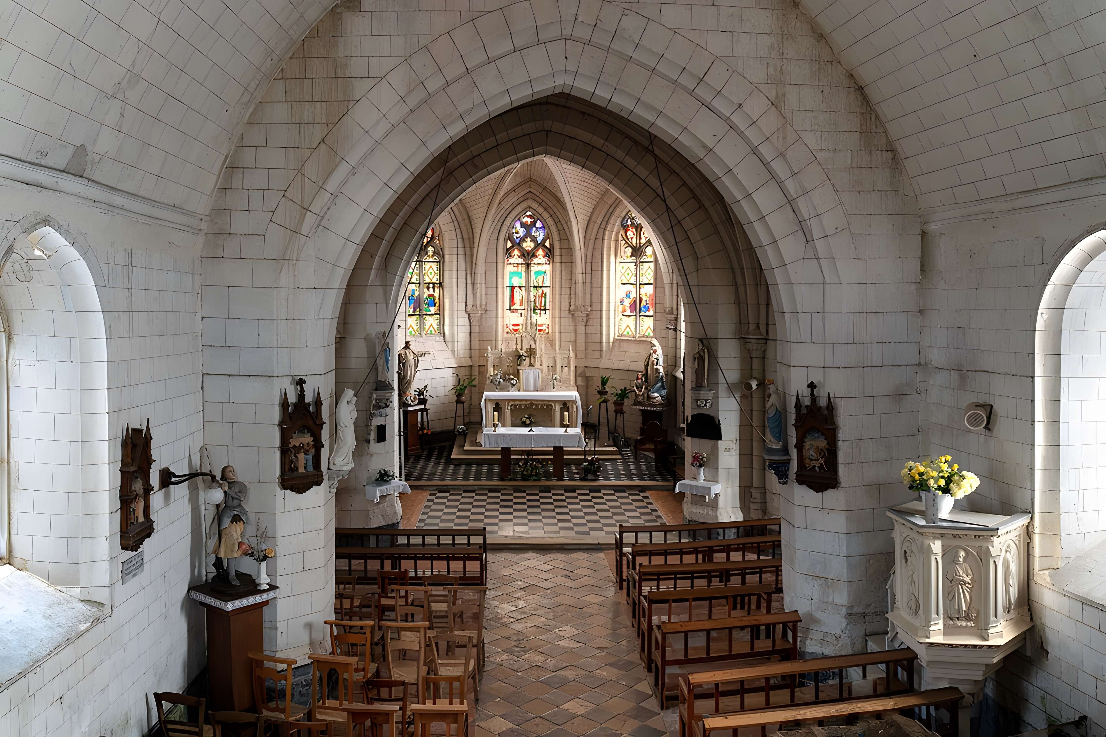 Église Saint-Nicolas de Longvilliers