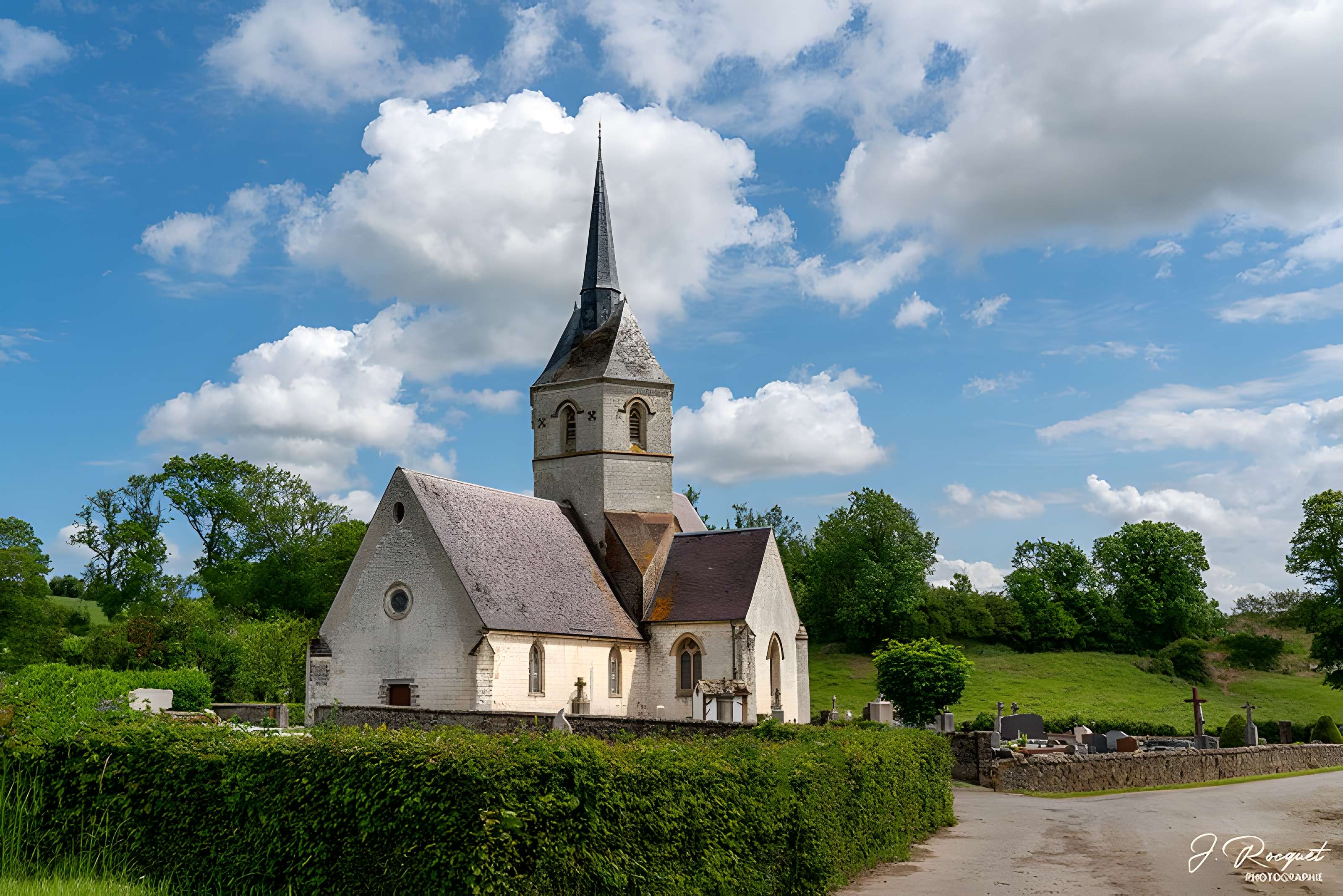 Église Saint-Nicolas de Longvilliers