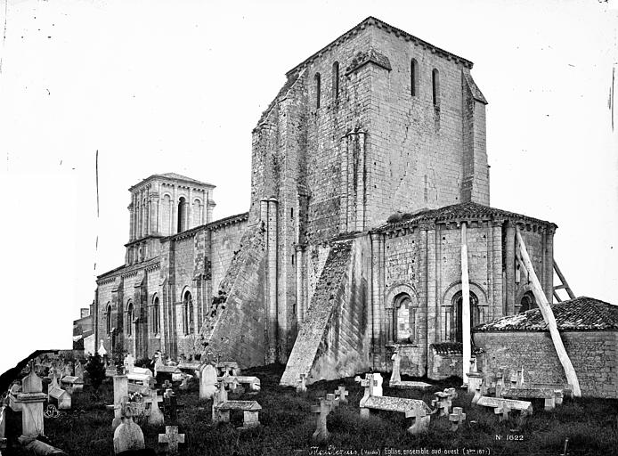 Église Saint-Nicolas de Maillezais