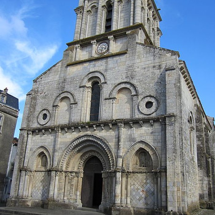 Photo de Église Saint-Nicolas de Maillezais