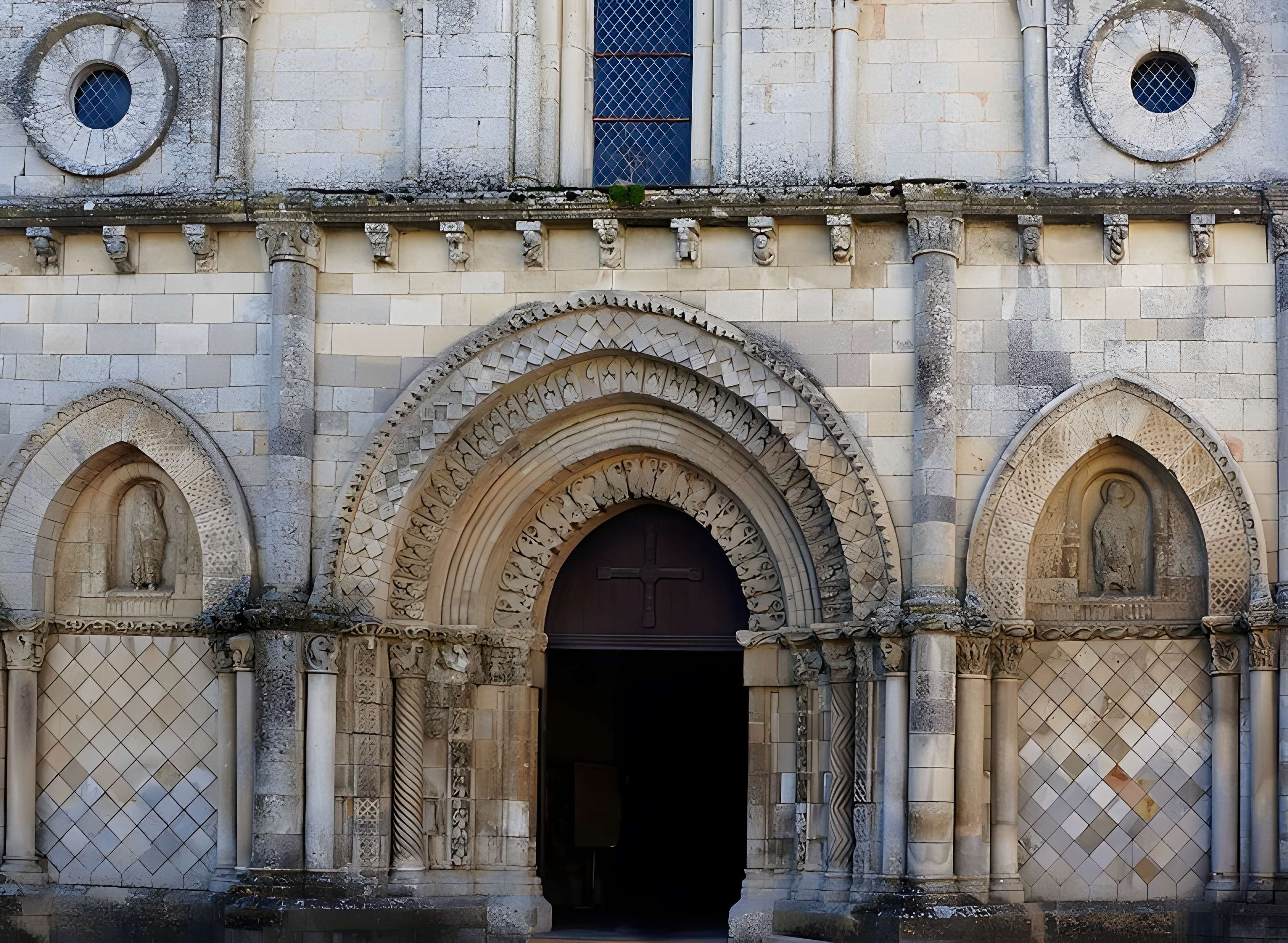Église Saint-Nicolas de Maillezais