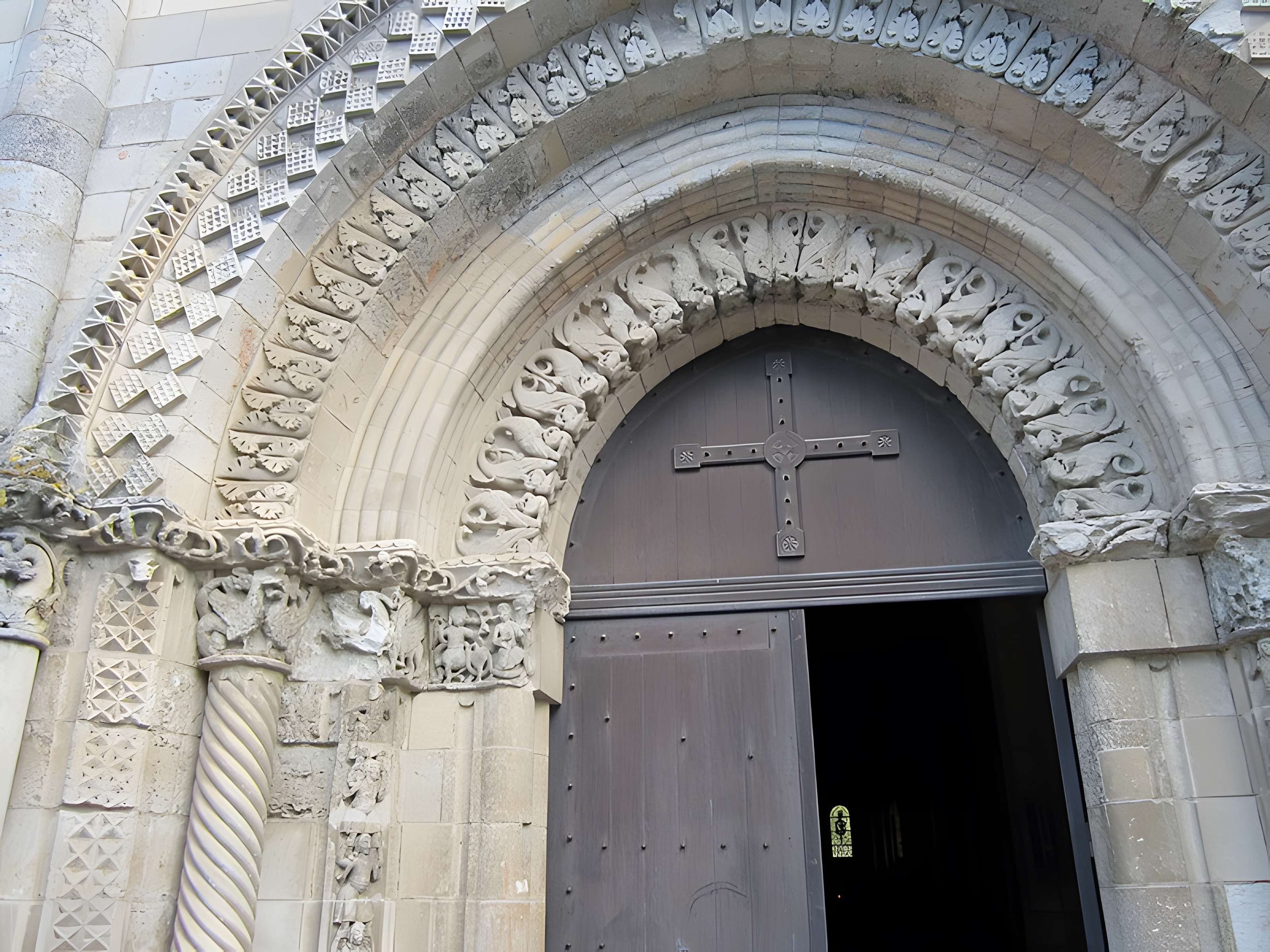 Église Saint-Nicolas de Maillezais