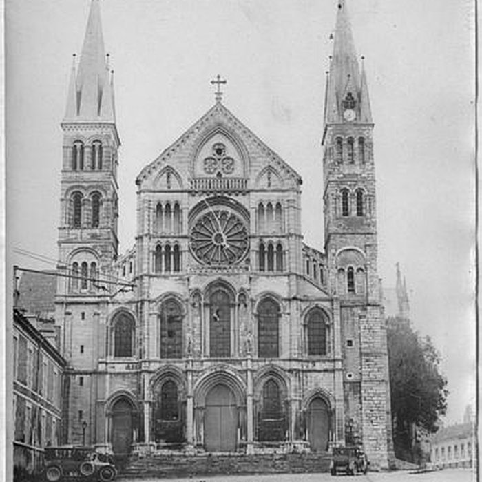Photo de Basilique Saint-Remi de Reims