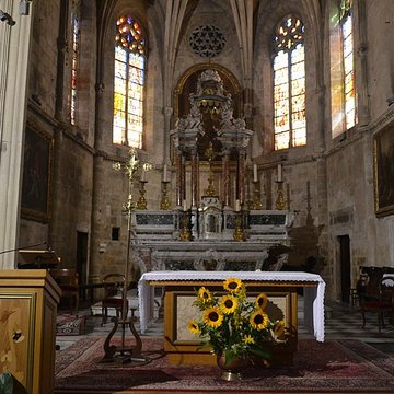 Église Saint-Nicolas de Pertuis