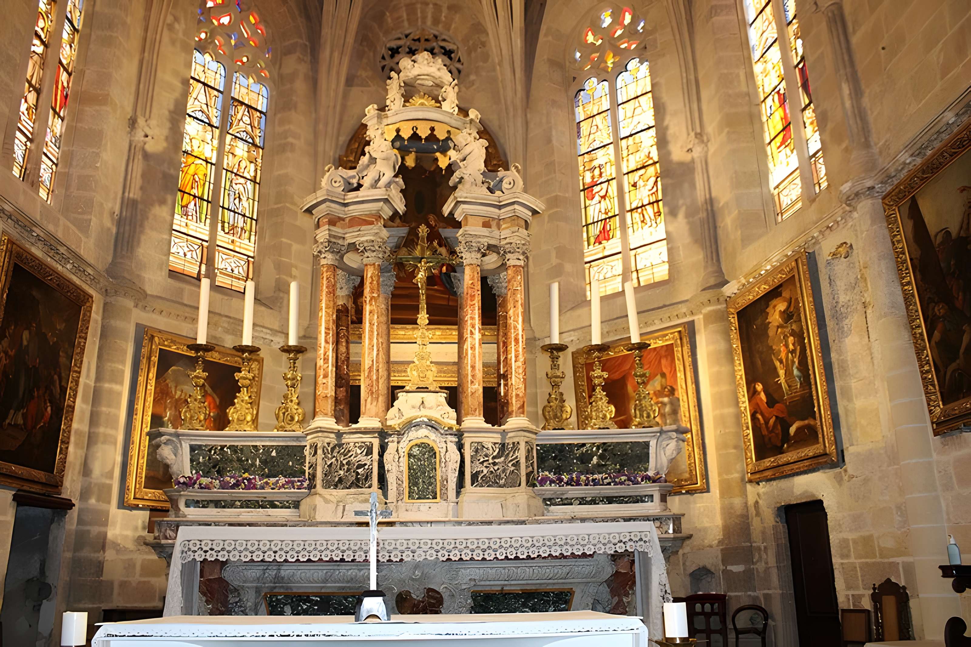 Église Saint-Nicolas de Pertuis