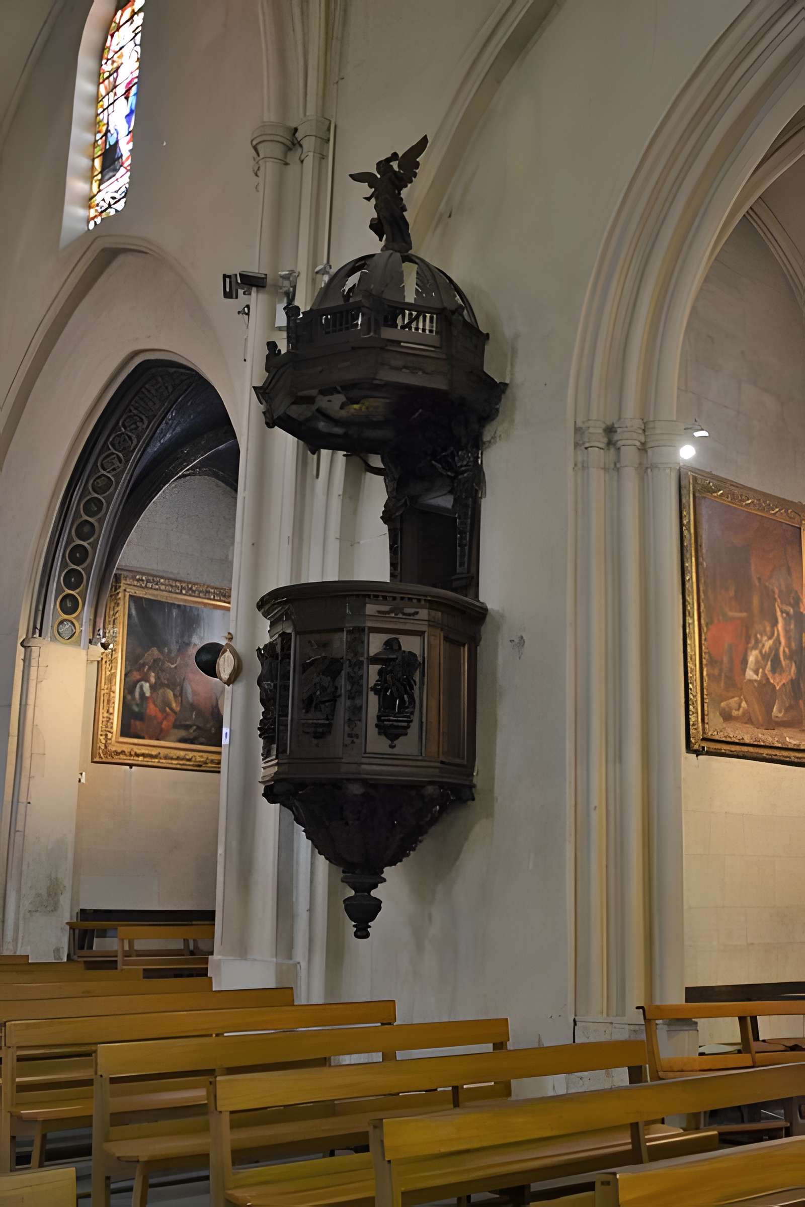 Église Saint-Nicolas de Pertuis