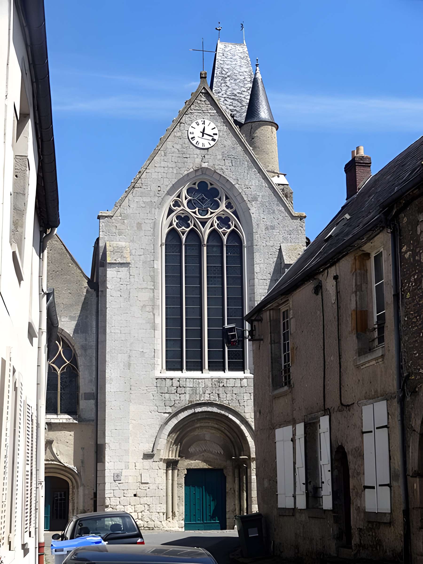 Église Saint-Nicolas de Saint-Arnoult-en-Yvelines