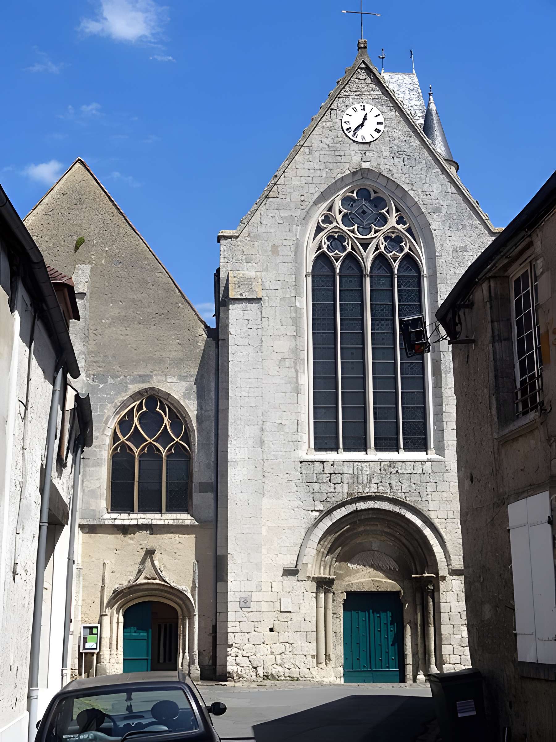 Église Saint-Nicolas de Saint-Arnoult-en-Yvelines