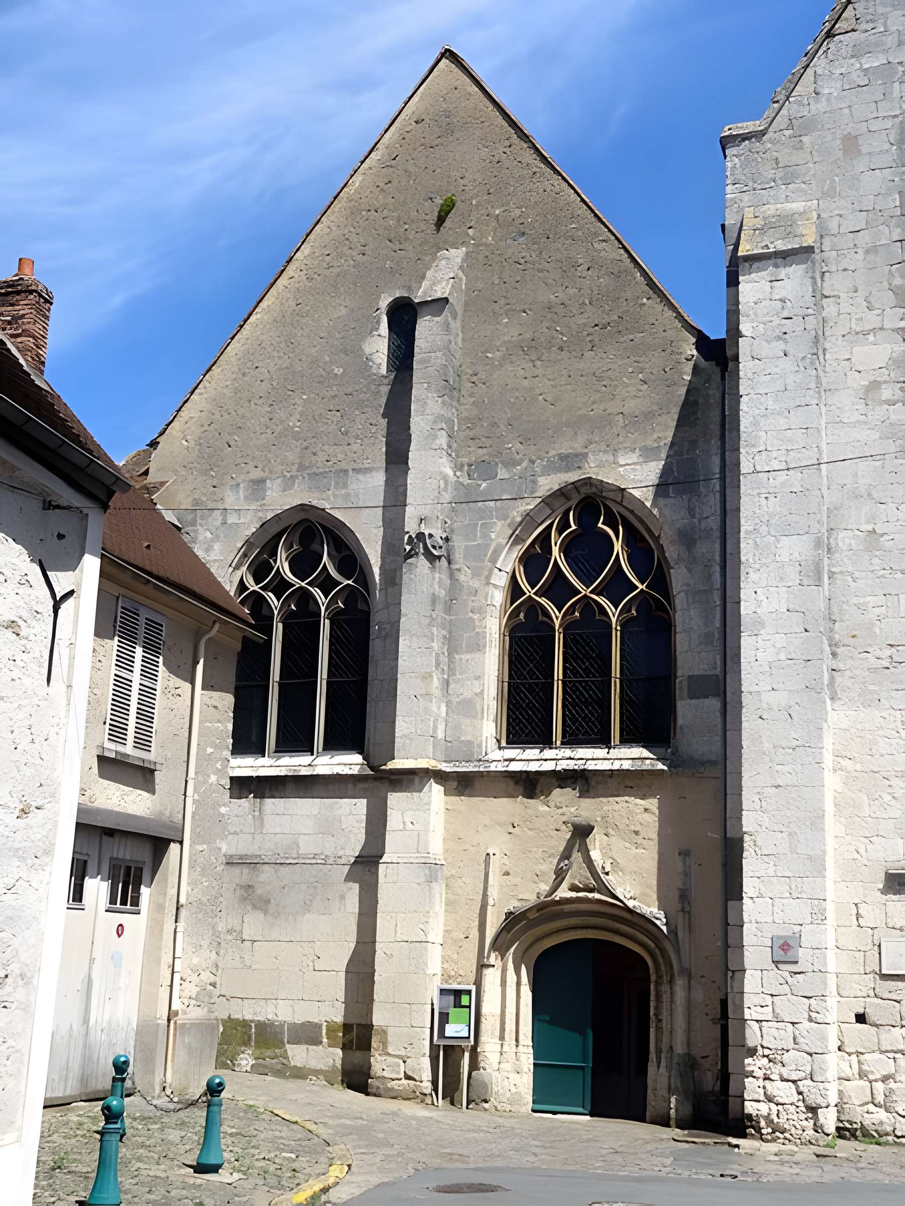 Église Saint-Nicolas de Saint-Arnoult-en-Yvelines