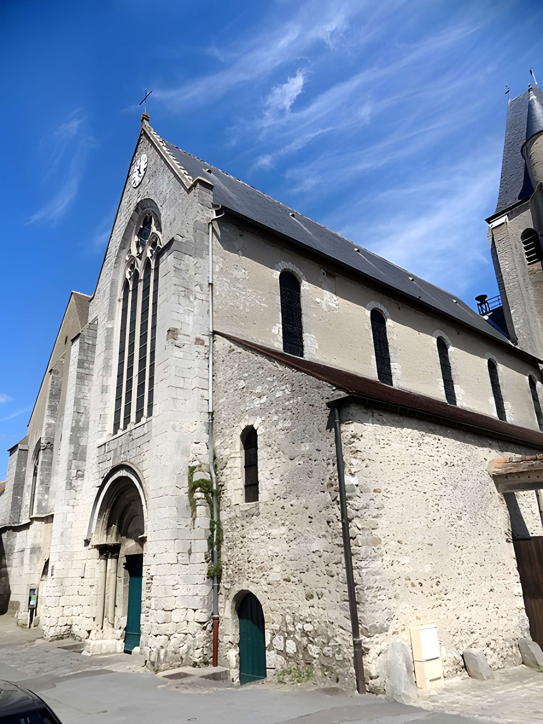 Église Saint-Nicolas de Saint-Arnoult-en-Yvelines