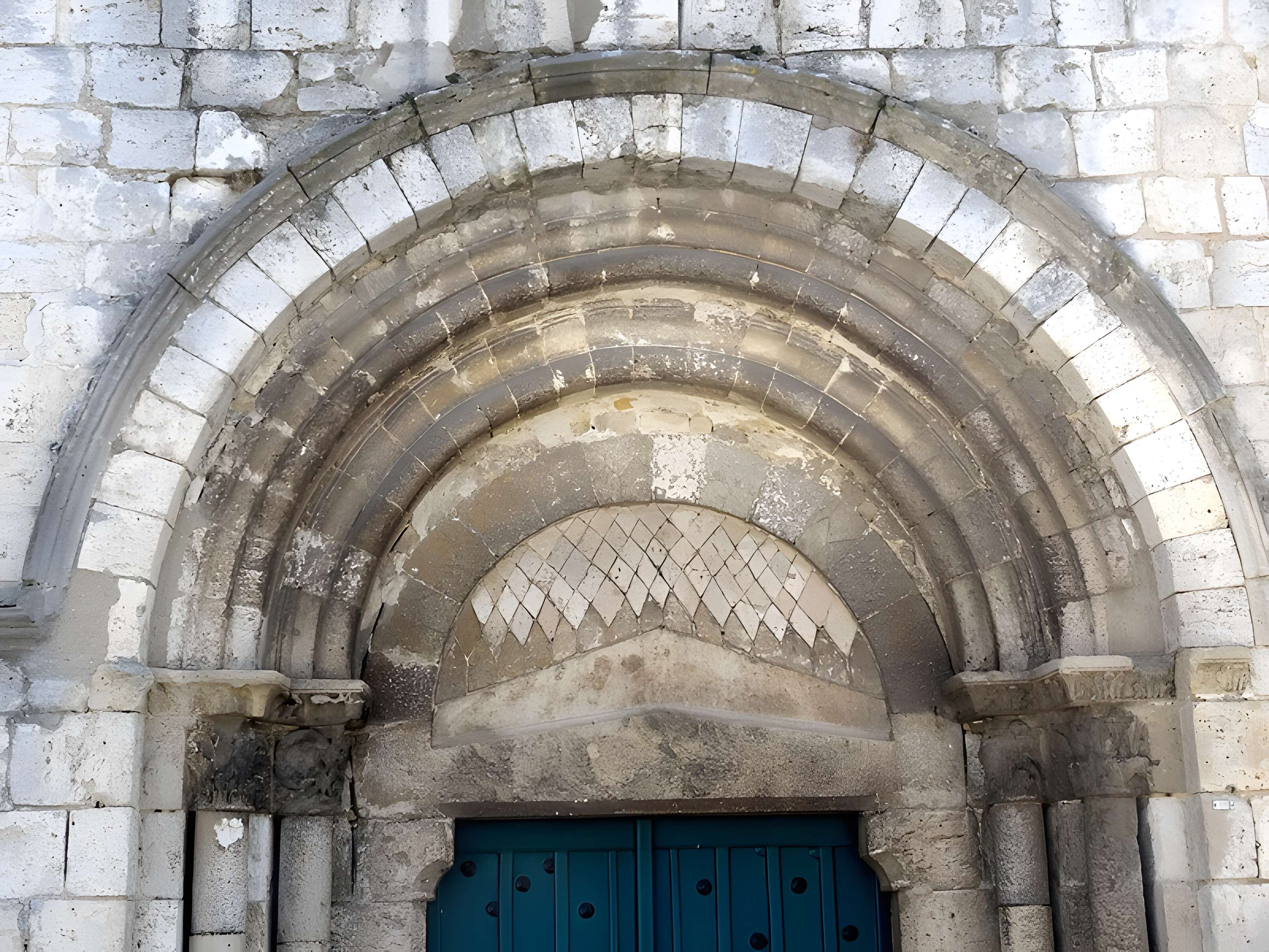 Église Saint-Nicolas de Saint-Arnoult-en-Yvelines