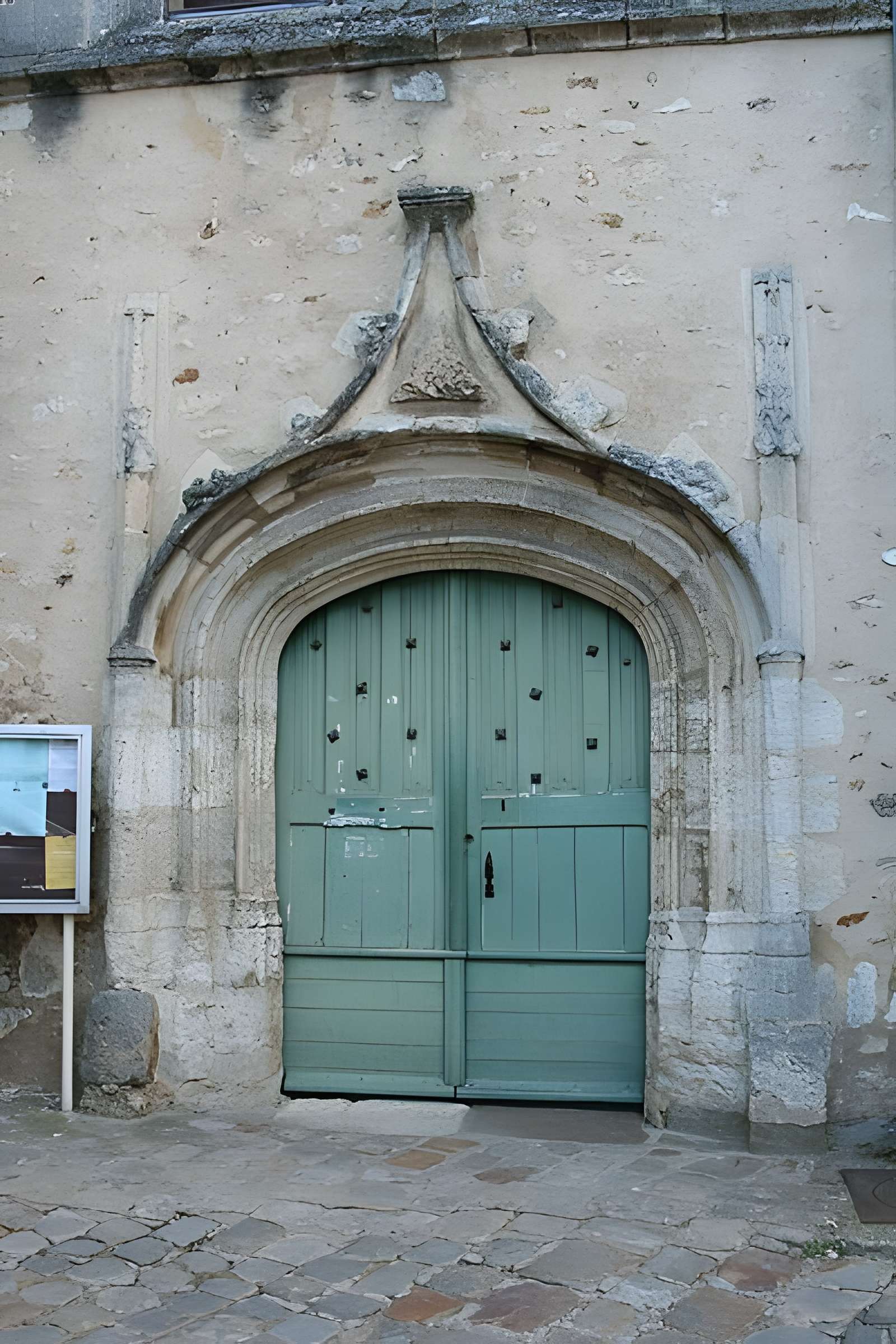 Église Saint-Nicolas de Saint-Arnoult-en-Yvelines
