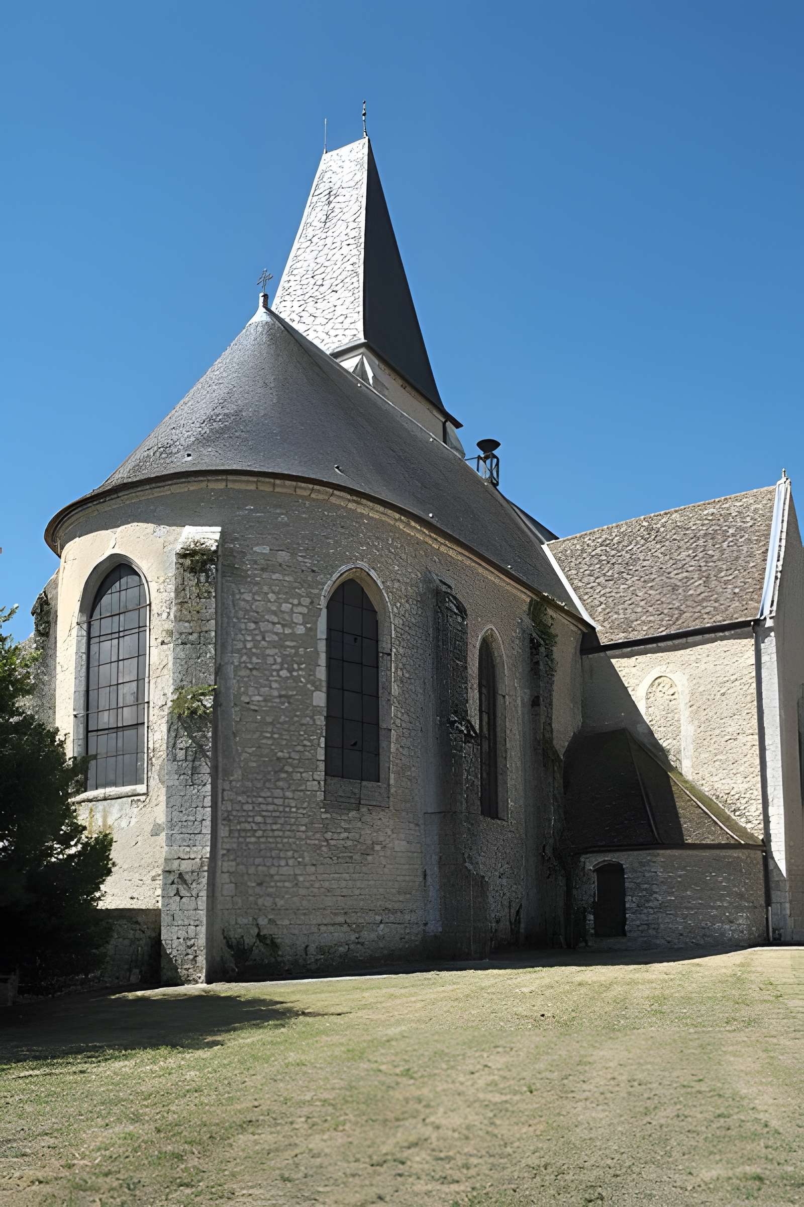 Église Saint-Nicolas de Saint-Arnoult-en-Yvelines